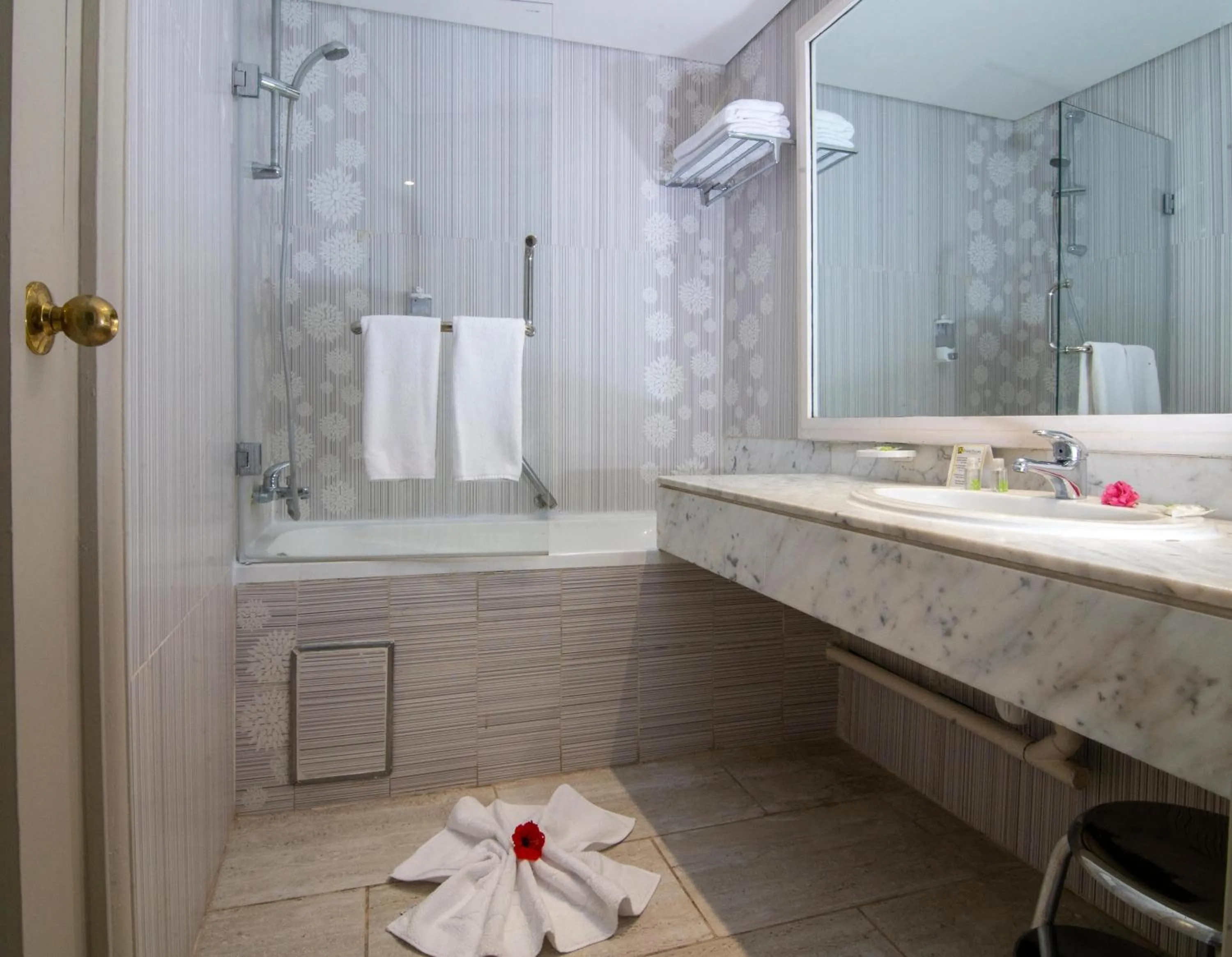 Bathroom in Riadh Palms- Resort & Spa