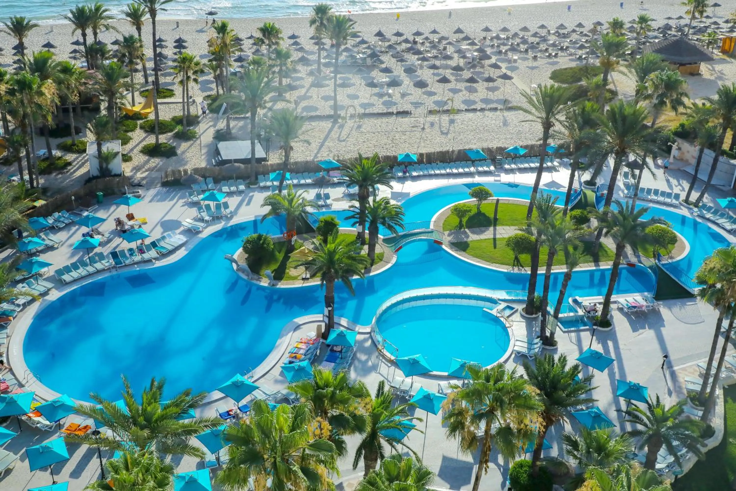 Swimming pool in Riadh Palms- Resort & Spa