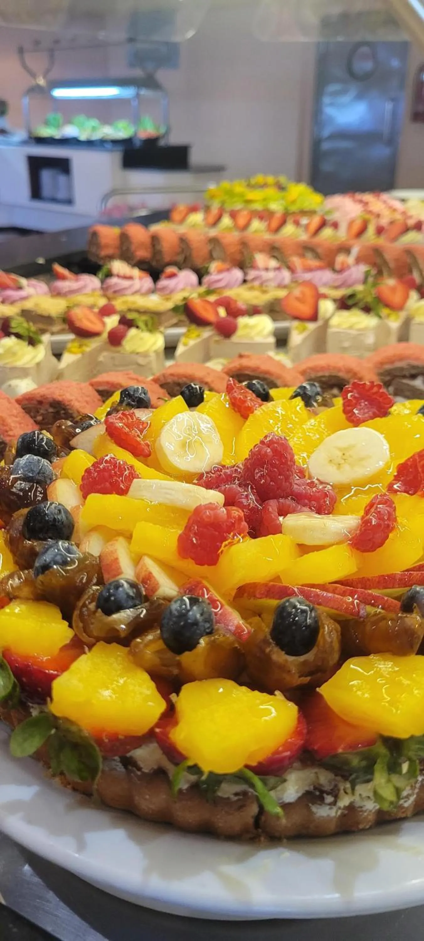 Restaurant/places to eat in Riadh Palms- Resort & Spa