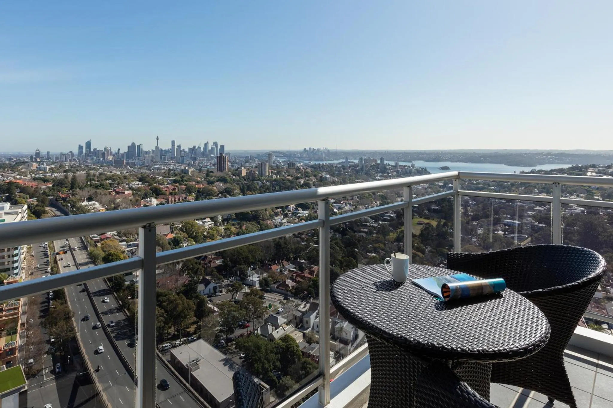 Balcony/Terrace in Meriton Suites Bondi Junction