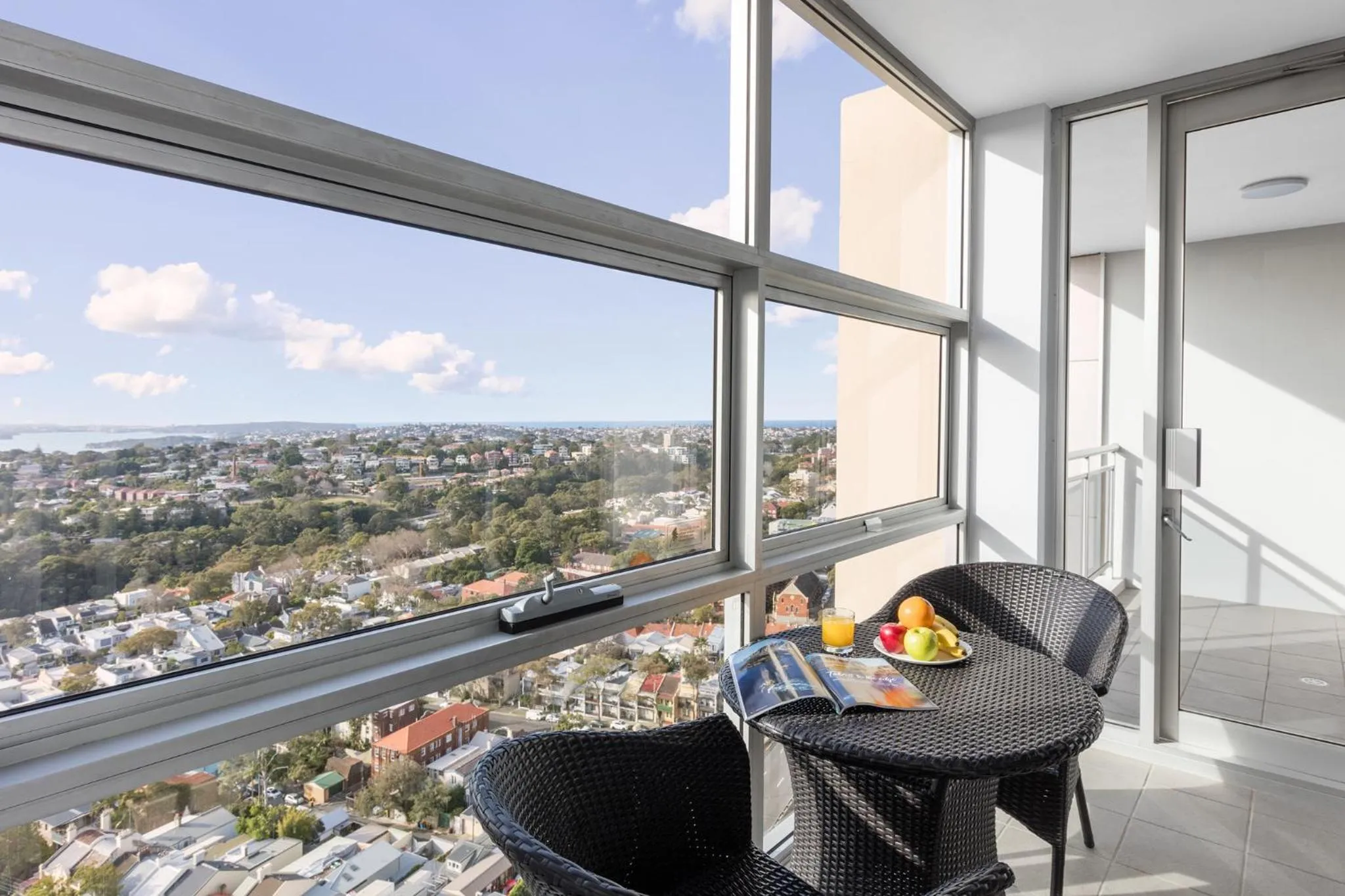 Seating area in Meriton Suites Bondi Junction