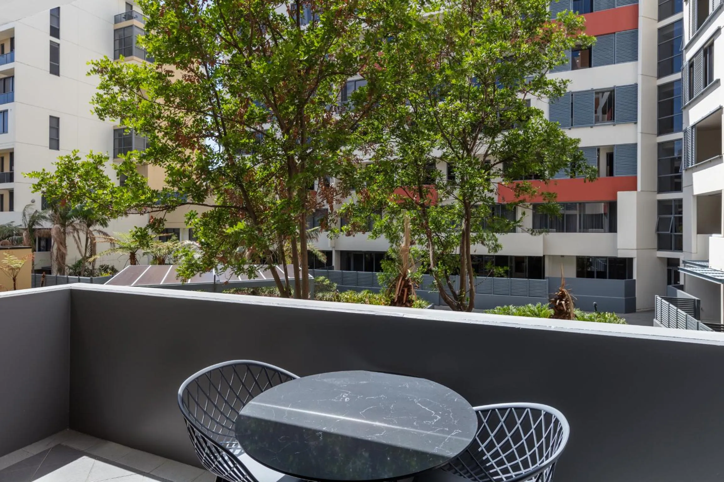 Balcony/Terrace in Meriton Suites Waterloo