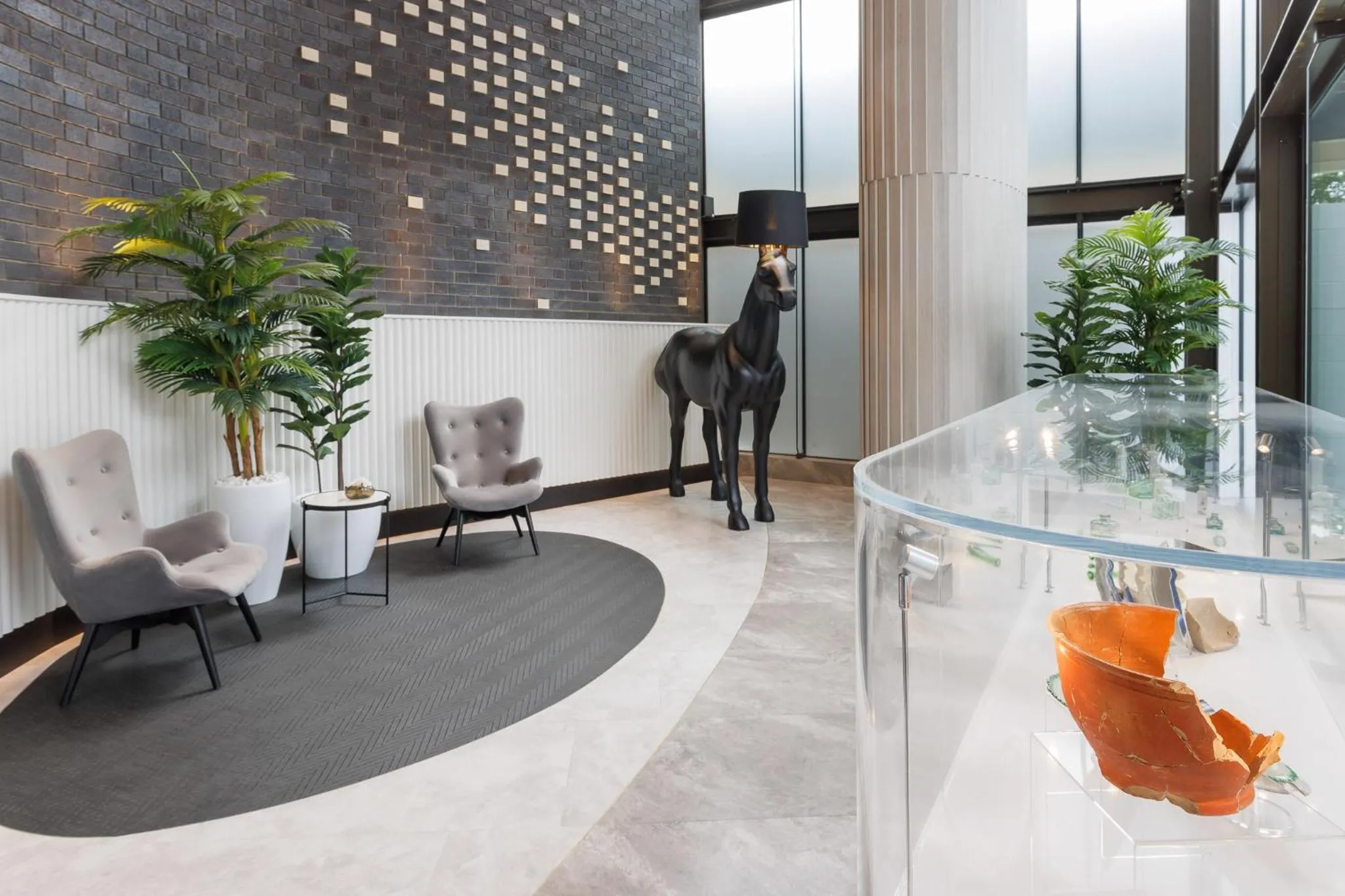 Lobby or reception in Meriton Suites George Street, Parramatta