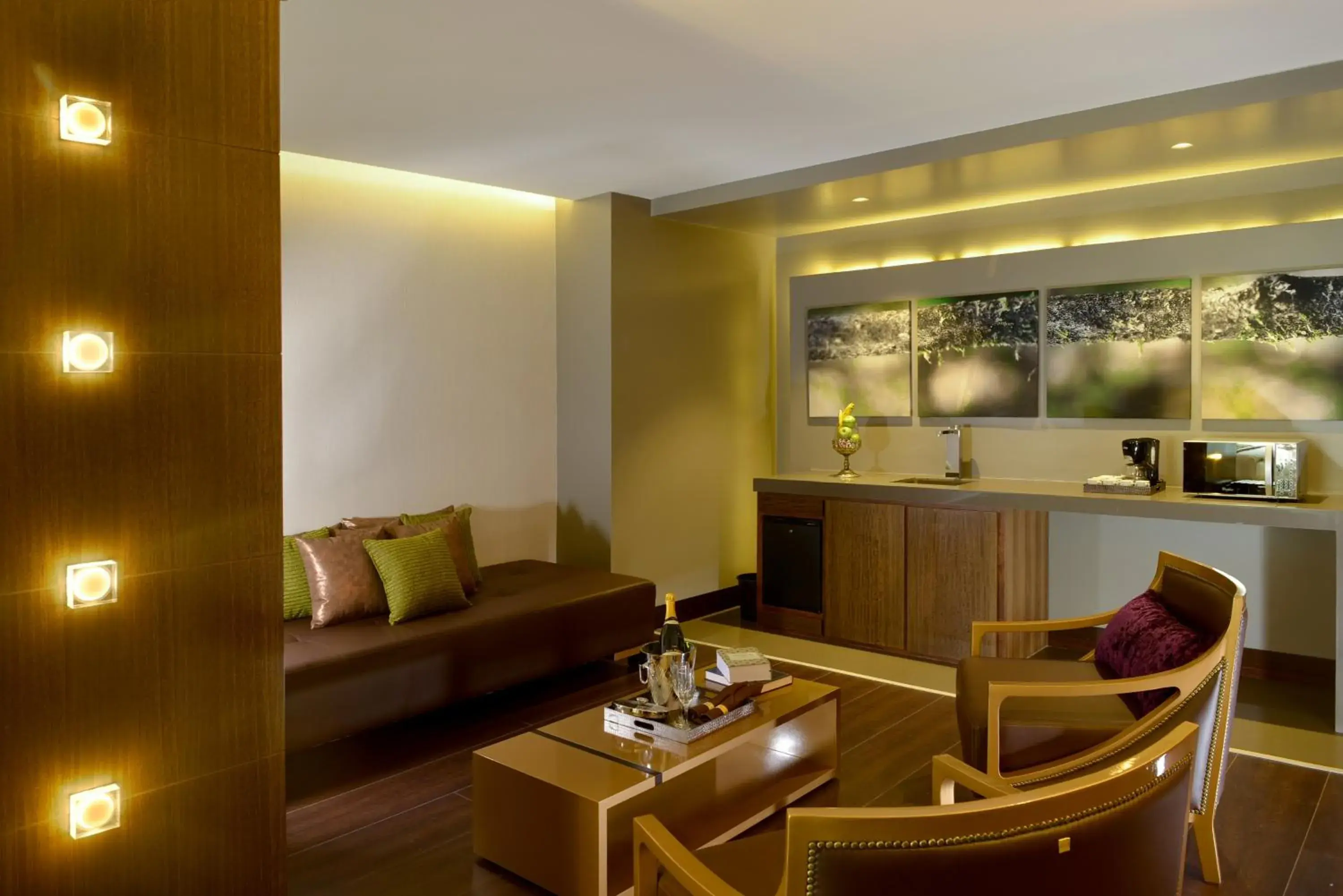 Deluxe Queen Suite in Oro Verde Loja Deluxe Queen Suite in Oro Verde Loja