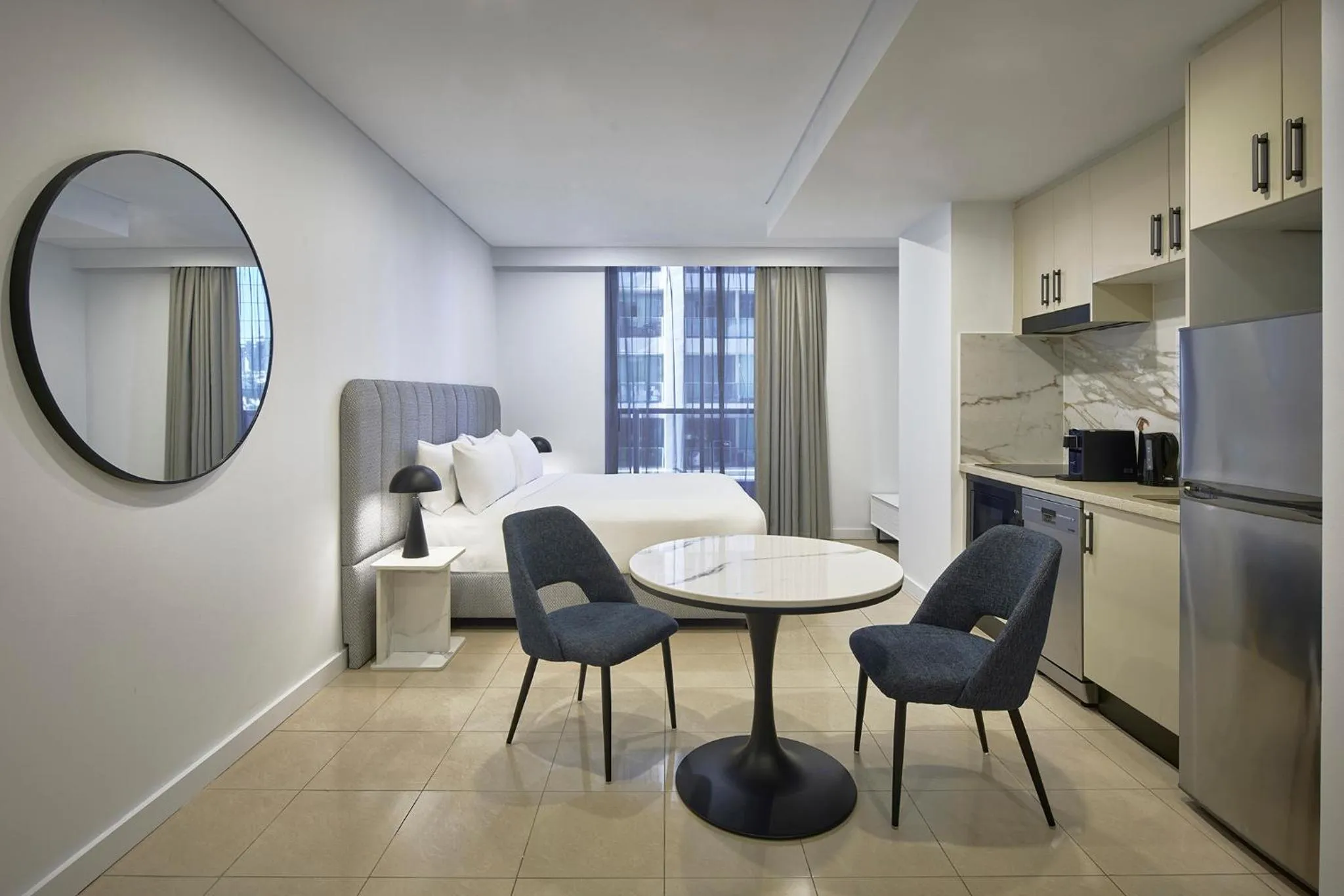 Meriton Suites Pitt Street, Sydney