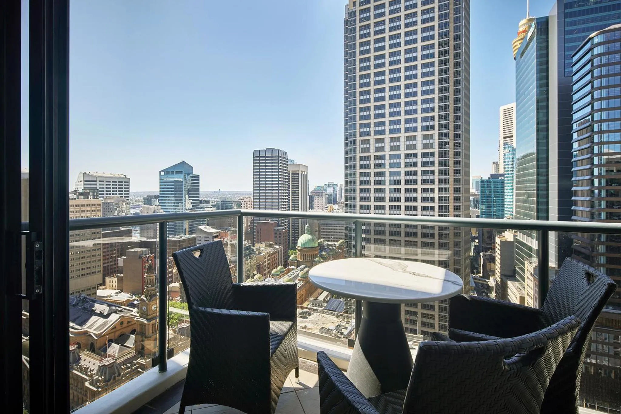 Meriton Suites Pitt Street, Sydney