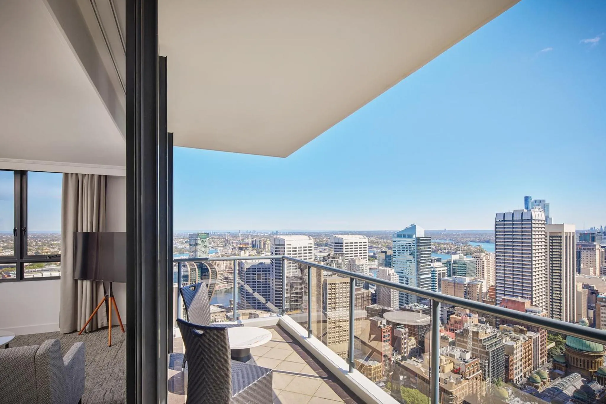 Balcony/Terrace in Meriton Suites Pitt Street, Sydney