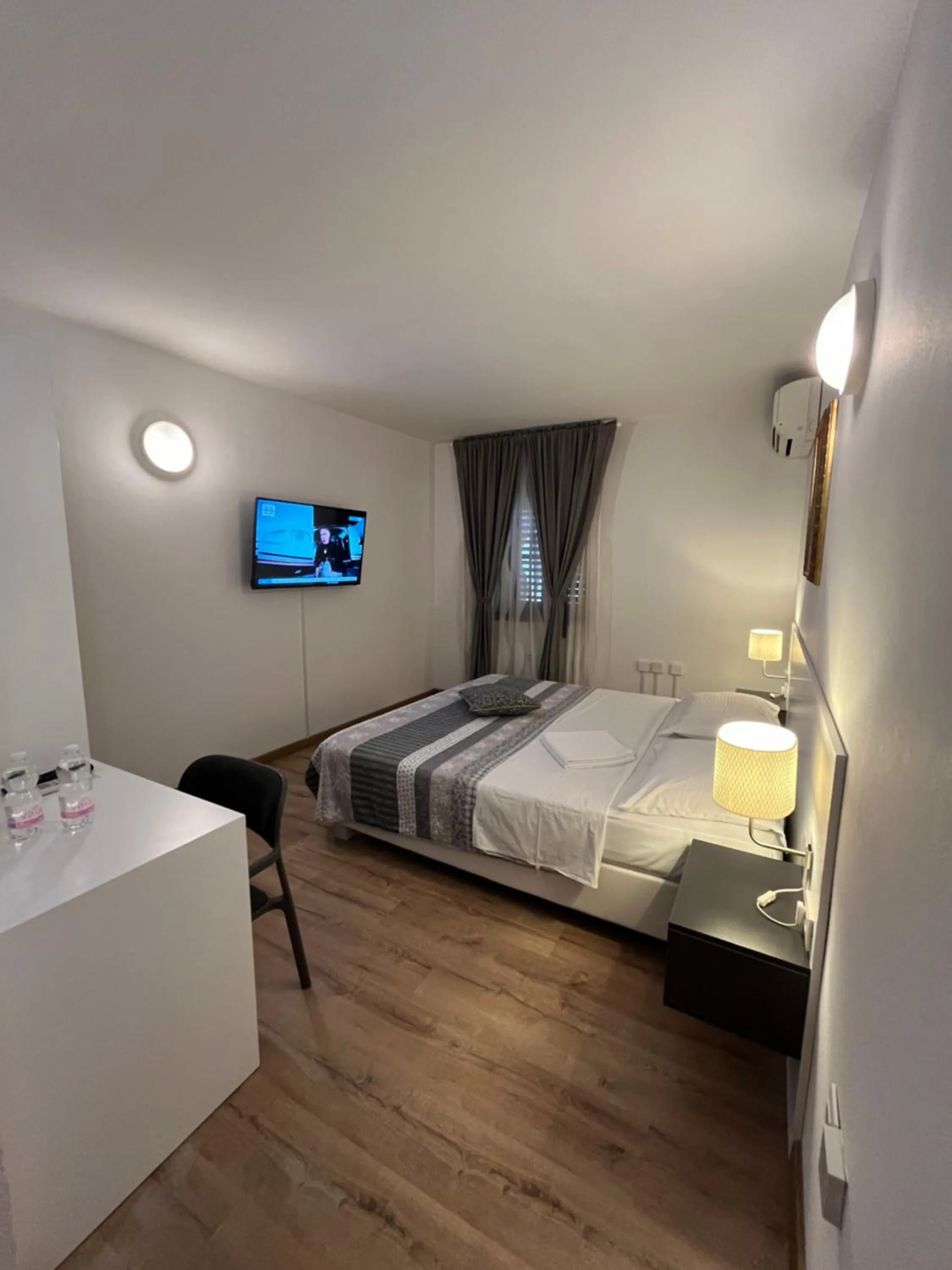 Bed in Hotel Paquito