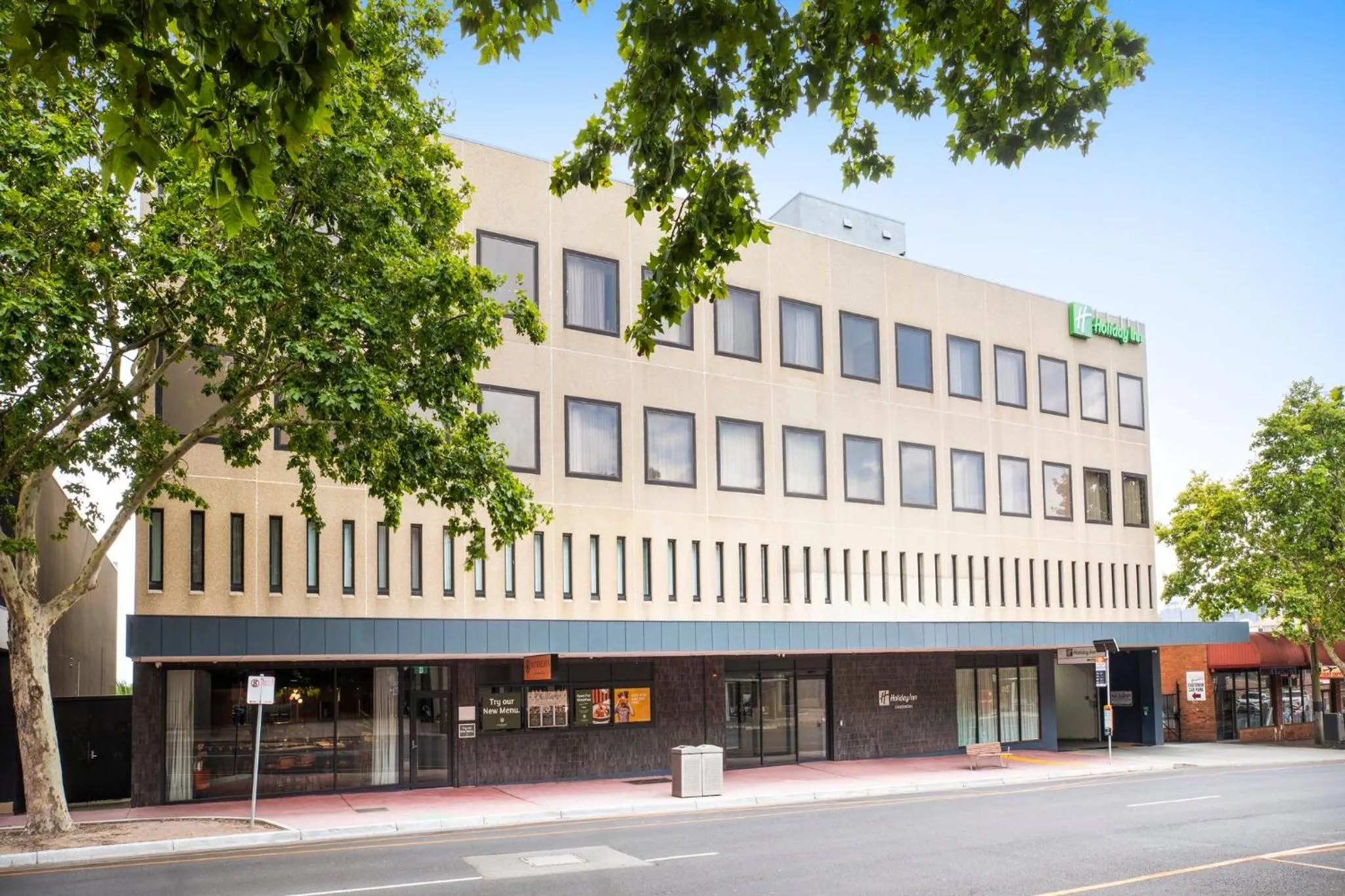 Property building in Holiday Inn Dandenong by IHG