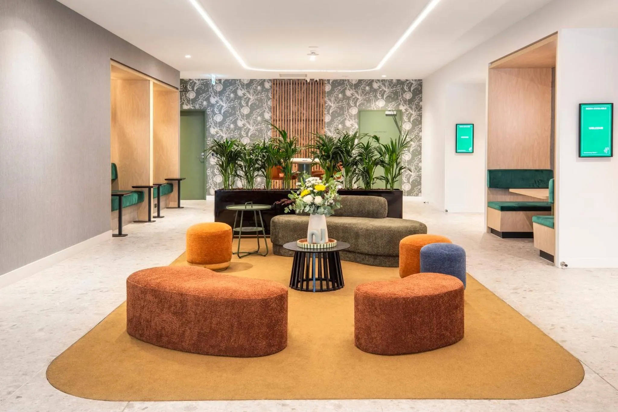 Meeting/conference room in Holiday Inn Dandenong by IHG