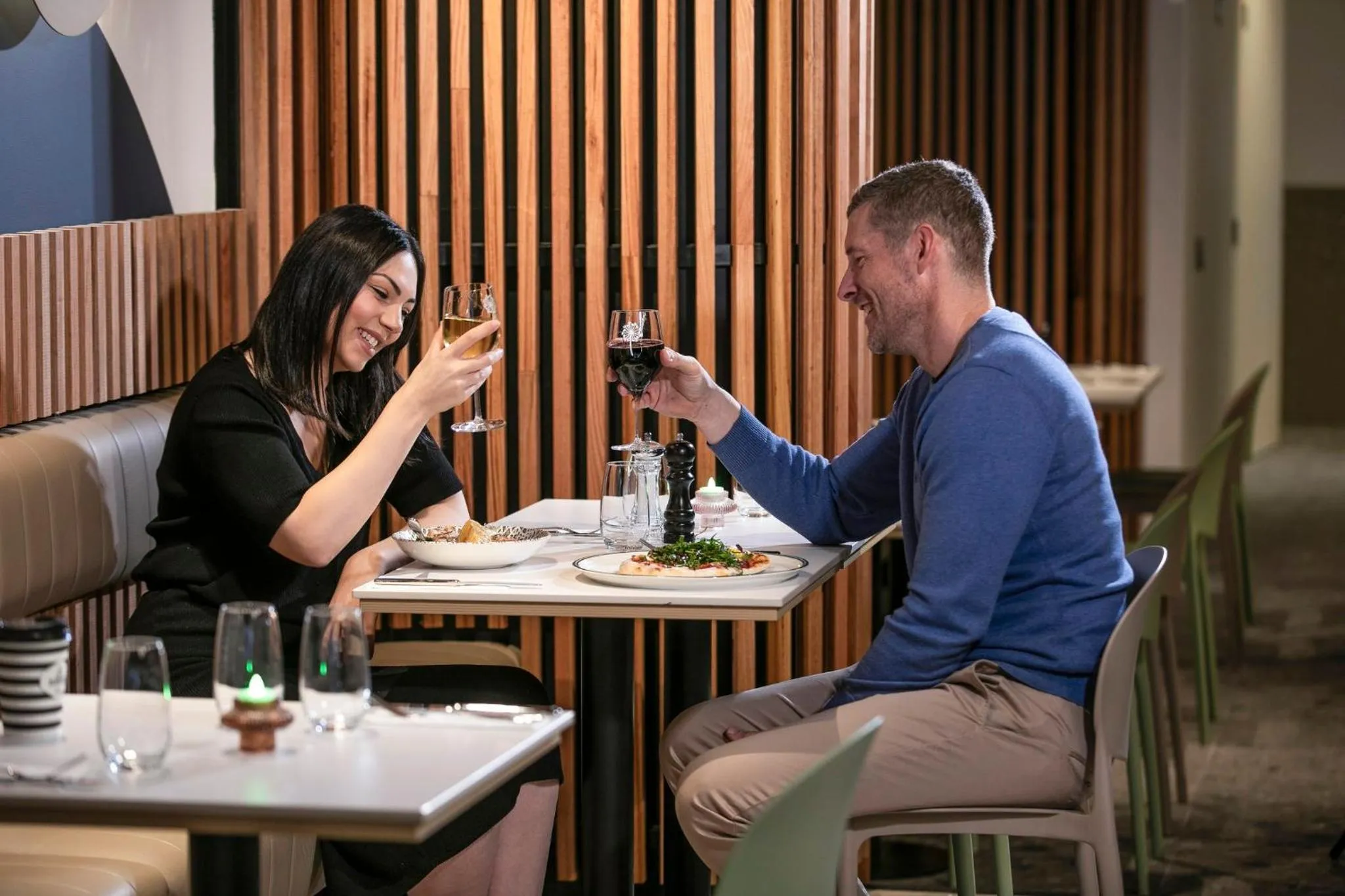 Restaurant/places to eat in Holiday Inn Dandenong by IHG