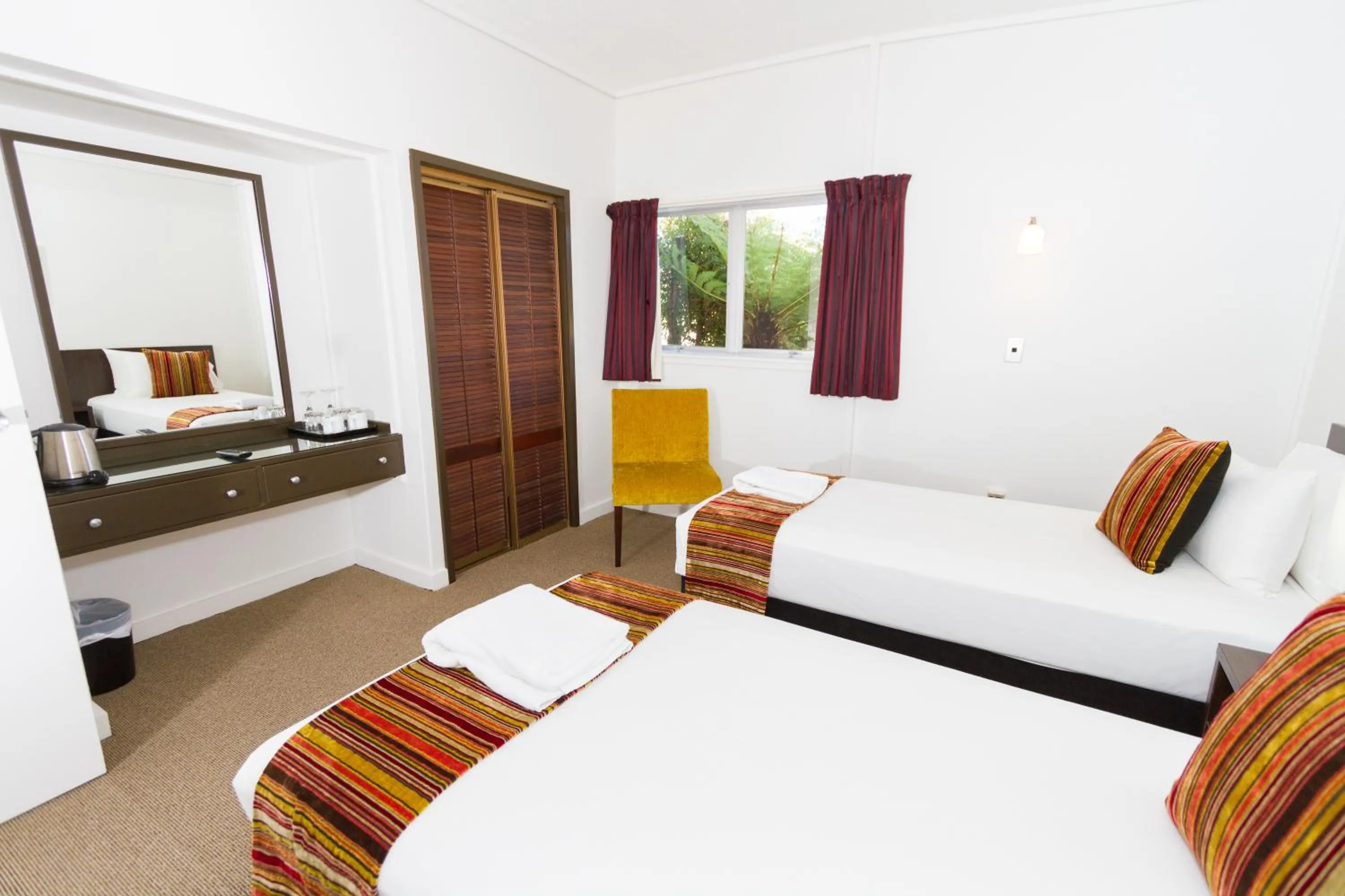 Photo of the whole room, Bed in Heartland Hotel Haast