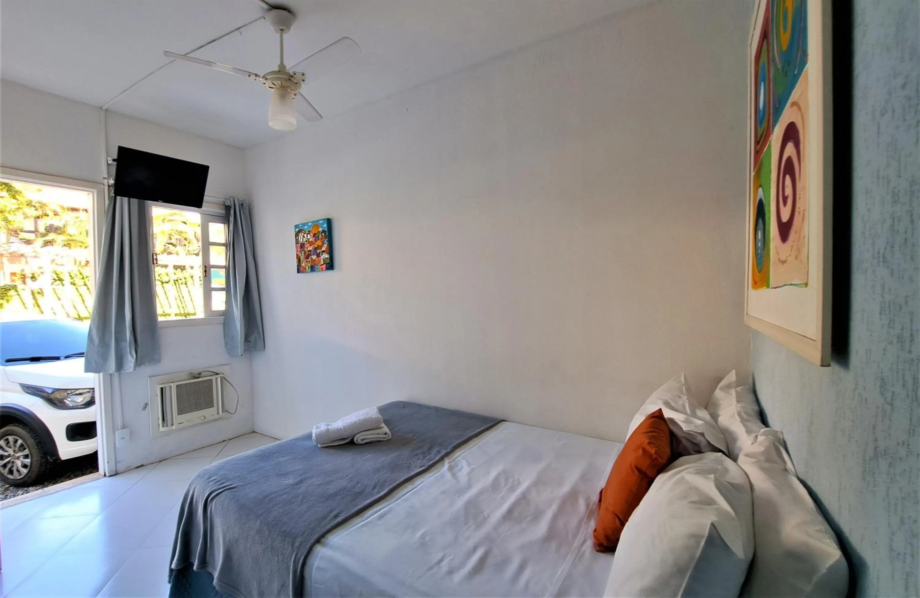 Photo of the whole room in As Palmeiras Pousada