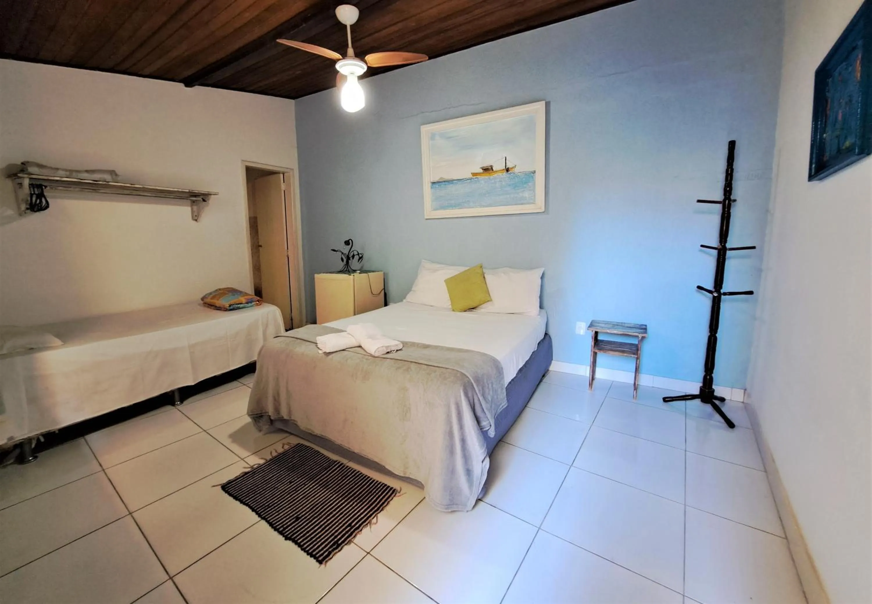 Photo of the whole room in As Palmeiras Pousada