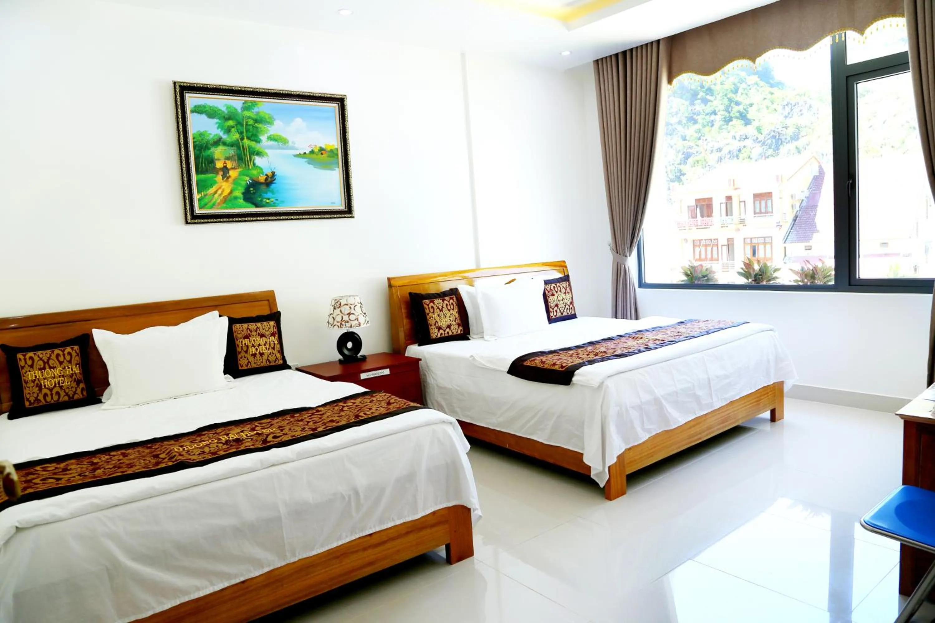 Bed in Thuong Hai Hotel