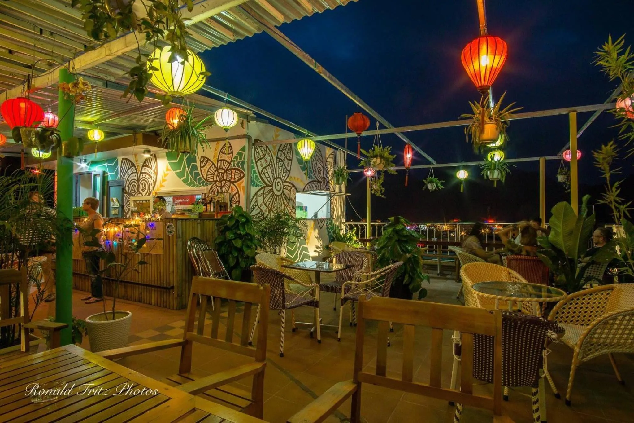 Lounge or bar in Thuong Hai Hotel