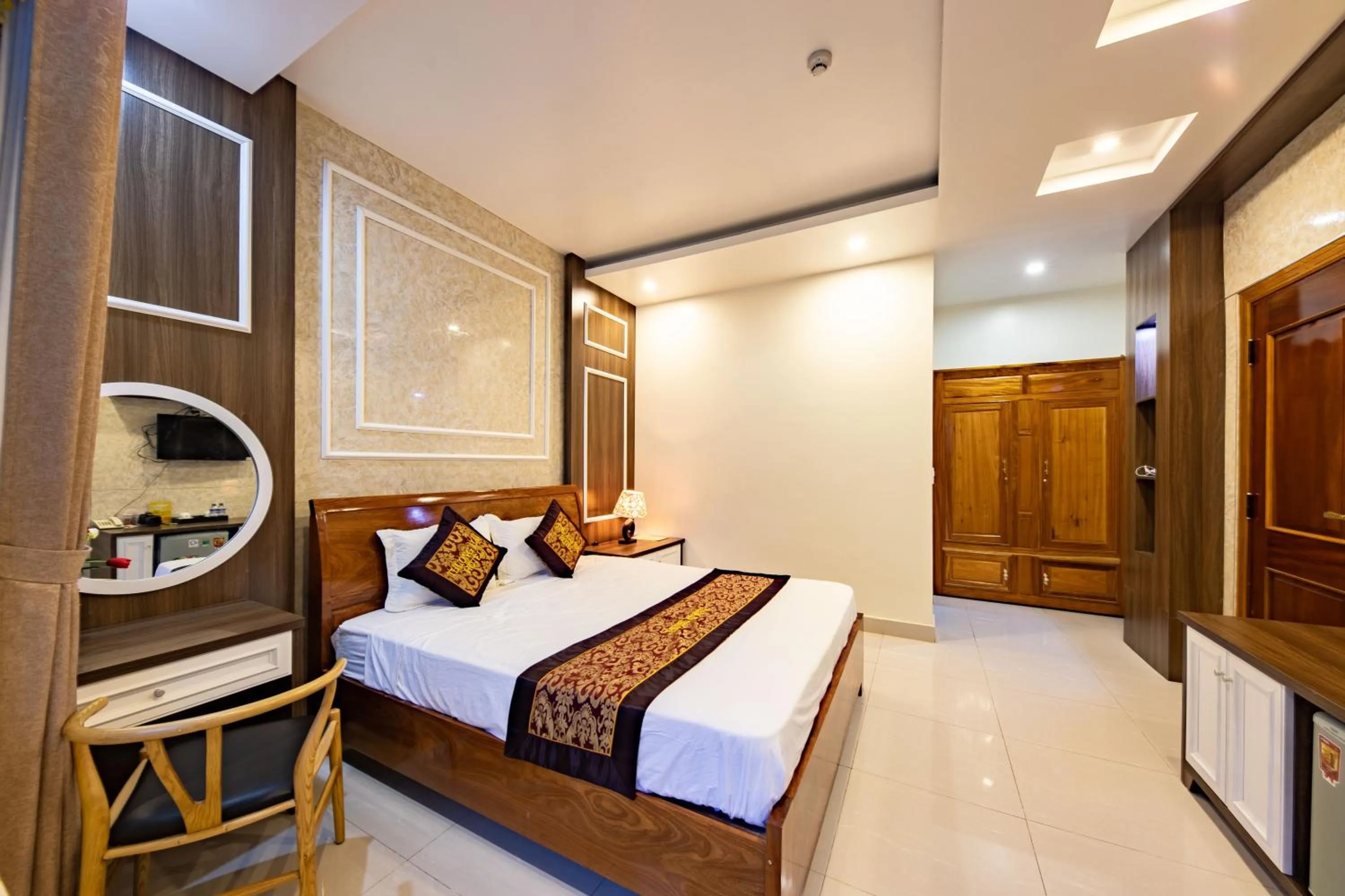 Bed in Thuong Hai Hotel