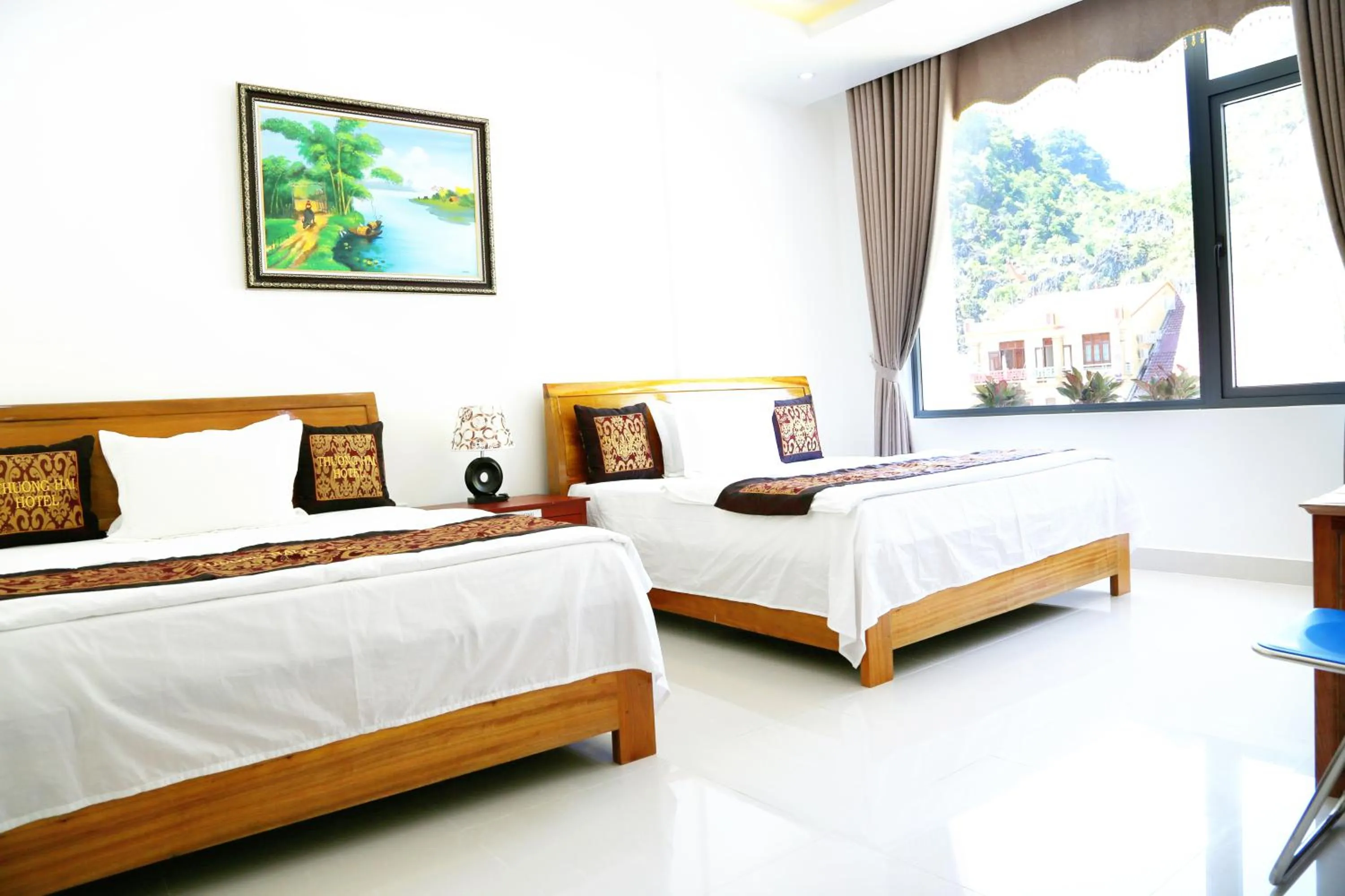 Bed in Thuong Hai Hotel