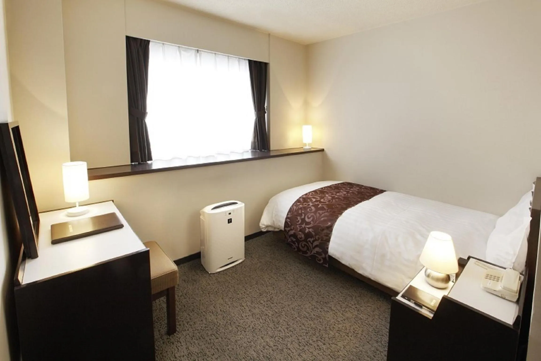 Photo of the whole room in Hotel New Castle