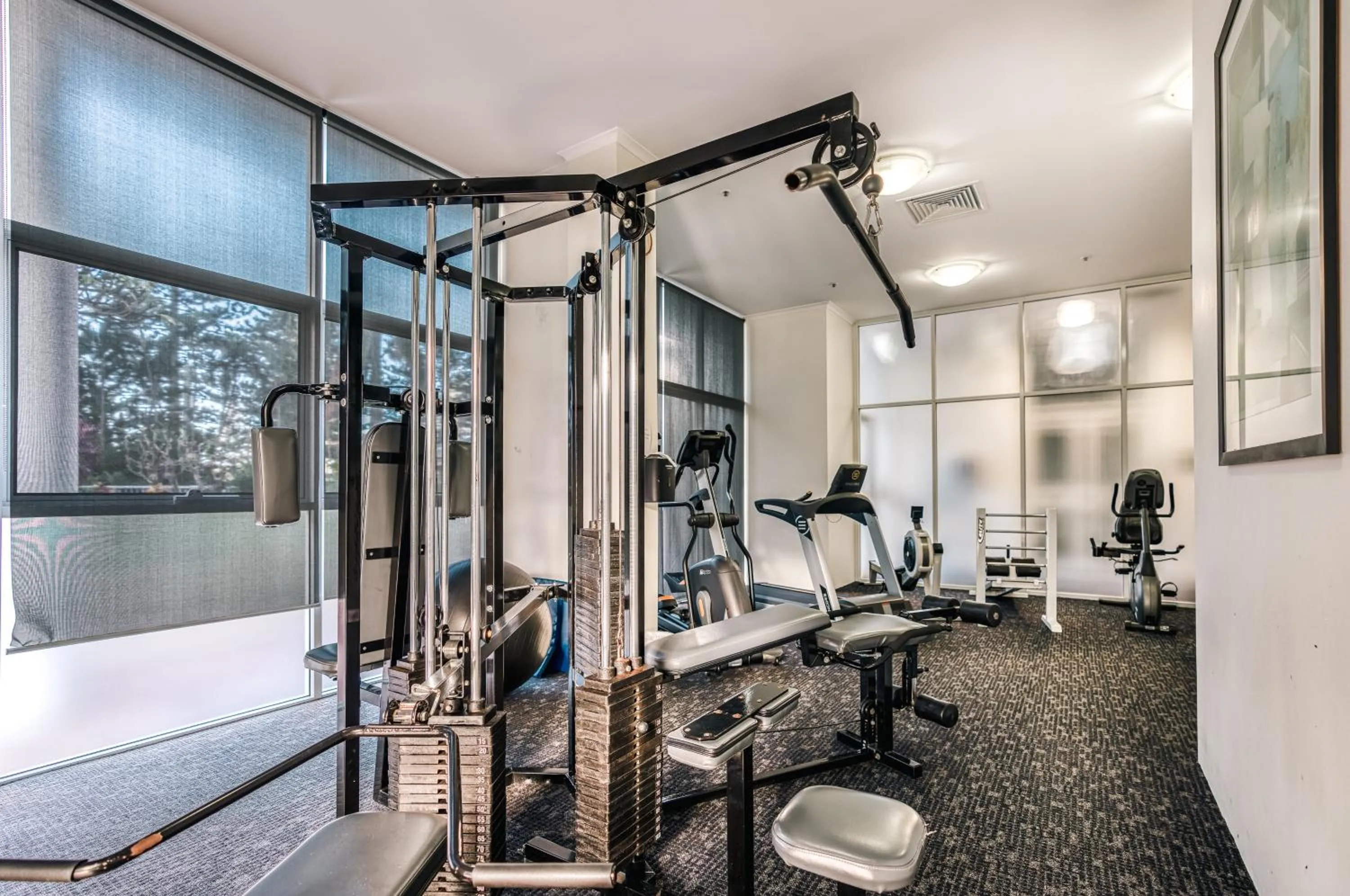 Fitness centre/facilities in Oscar On Main Beach Resort