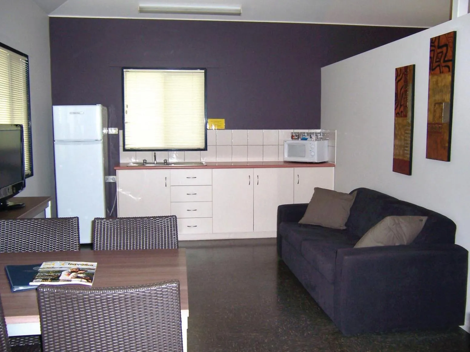 Kitchen or kitchenette in Hidden Valley Holiday Park Darwin