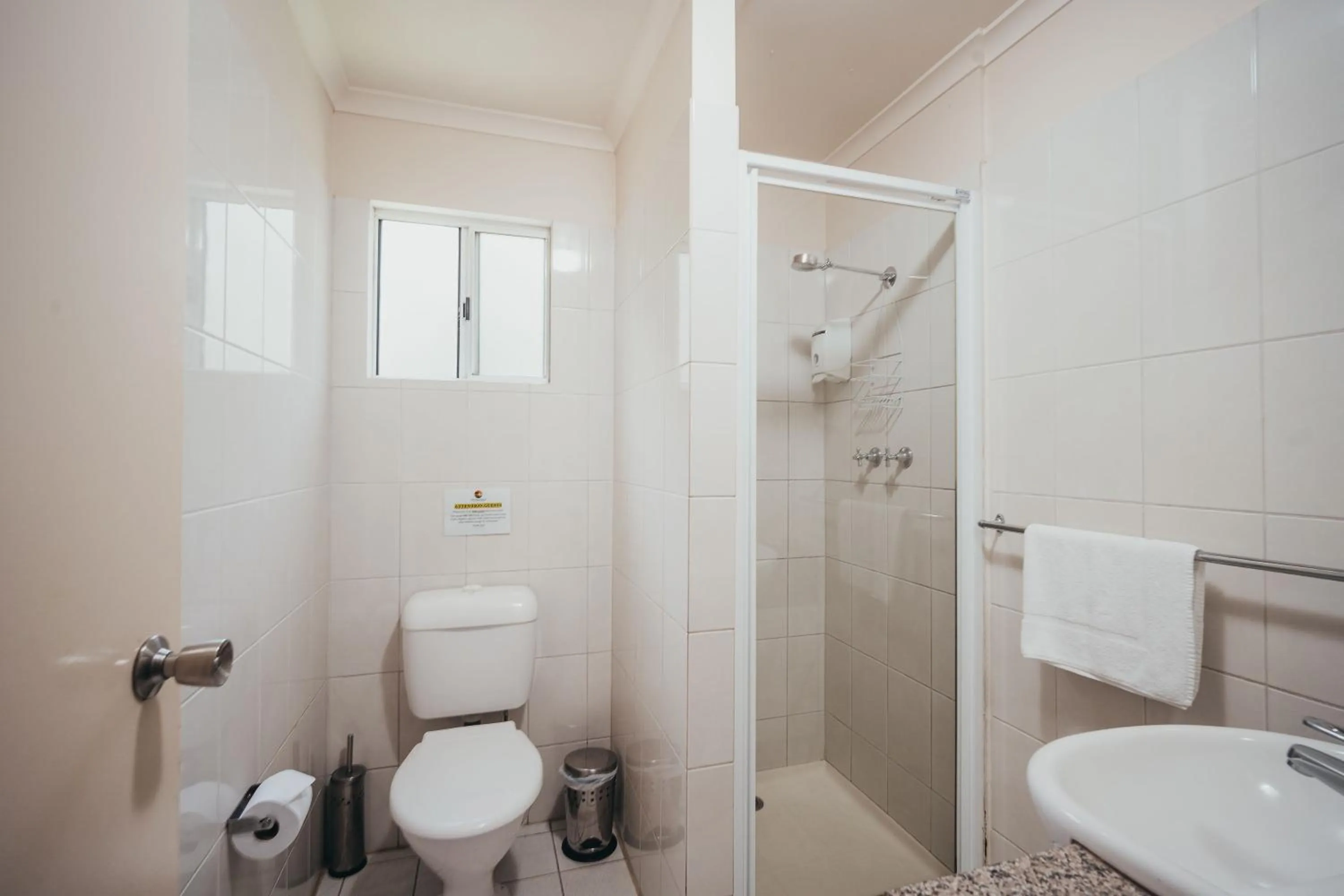 Shower in Hidden Valley Holiday Park Darwin