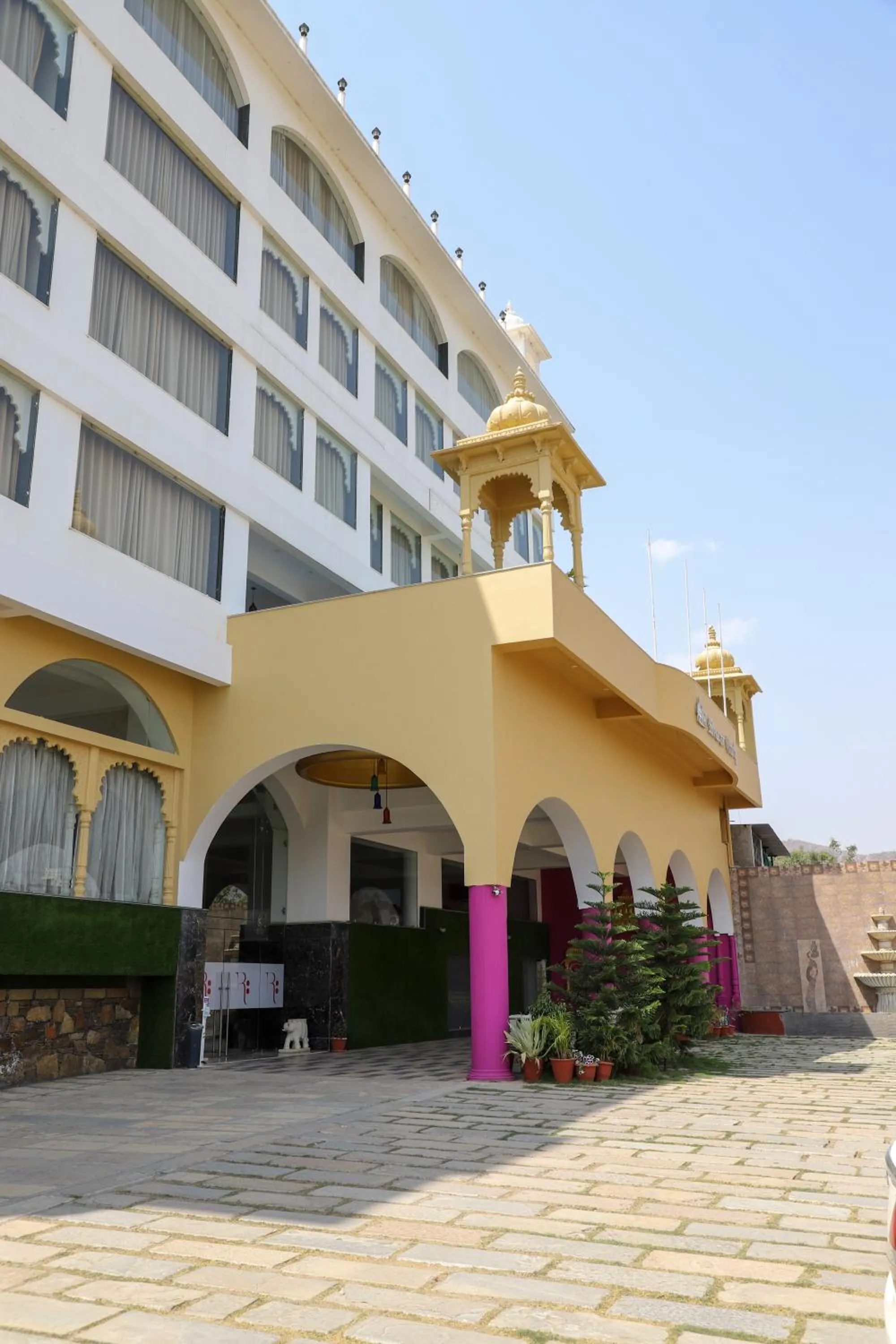 Parking in Regenta Central Mewargarh, Near Biological park