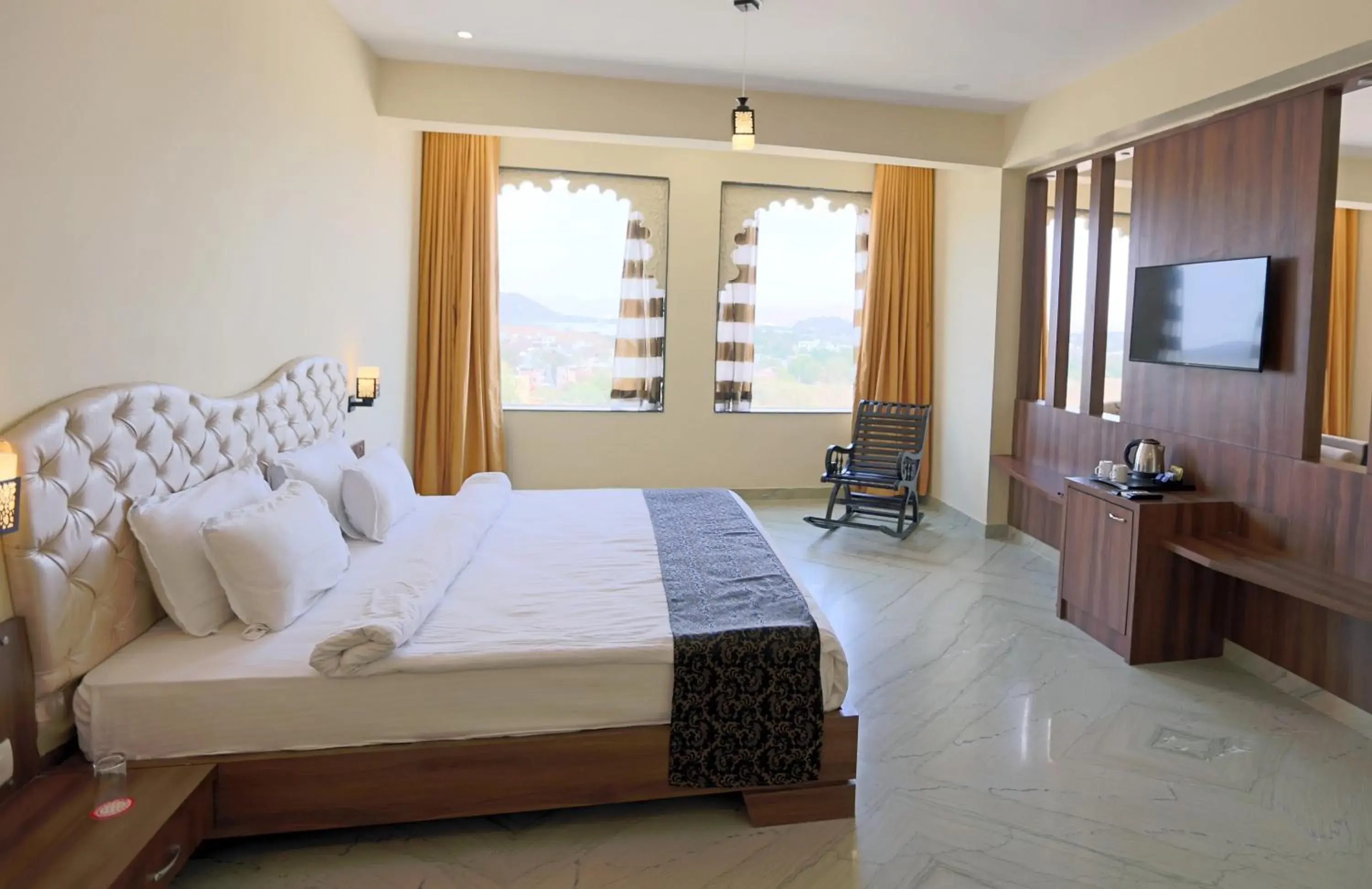 Luxury Suite Lake View - single occupancy in Regenta Central Mewargarh, Near Biological park Luxury Suite Lake View - single occupancy in Regenta Central Mewargarh, Near Biological park