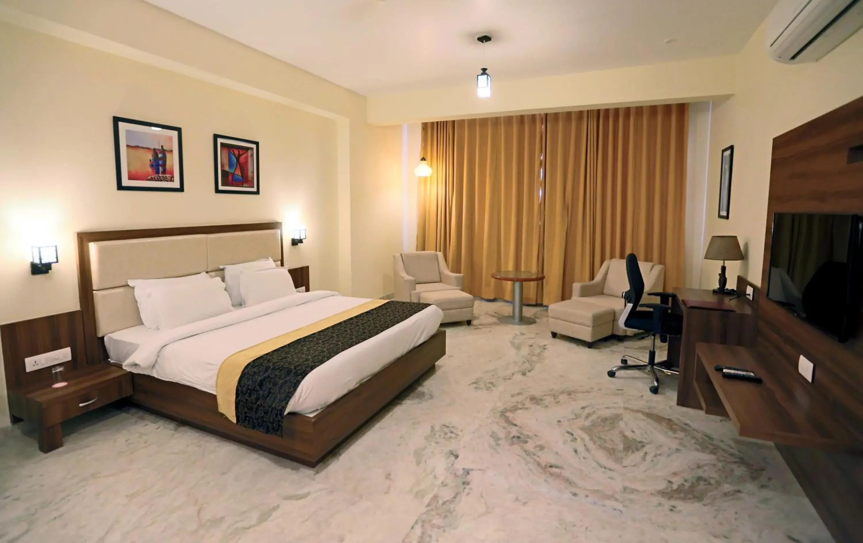 Premier Twin Room - single occupancy in Regenta Central Mewargarh, Near Biological park Premier Twin Room - single occupancy in Regenta Central Mewargarh, Near Biological park