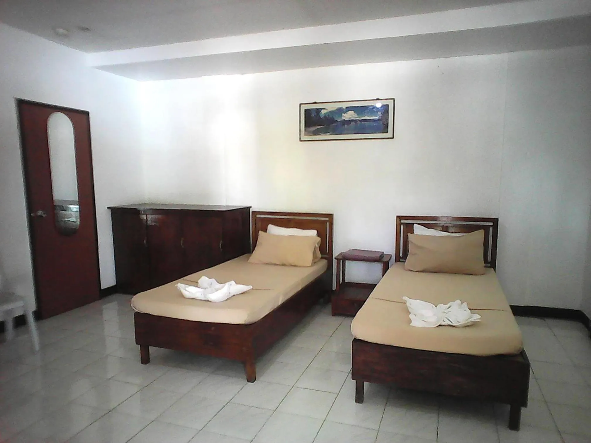 Bed in Gazebo Pools and Restaurant