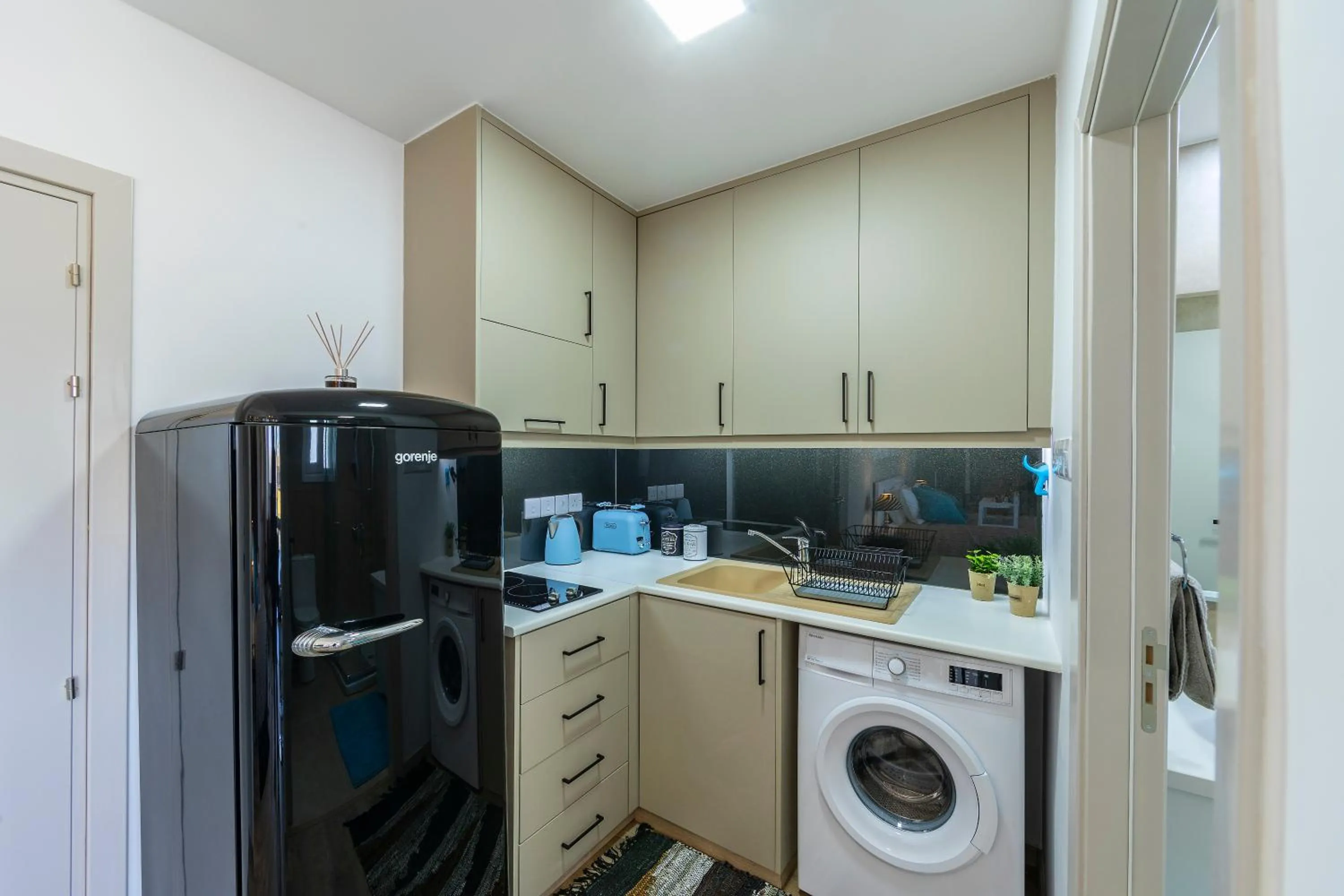Kitchen or kitchenette in Castle Holiday Apartments