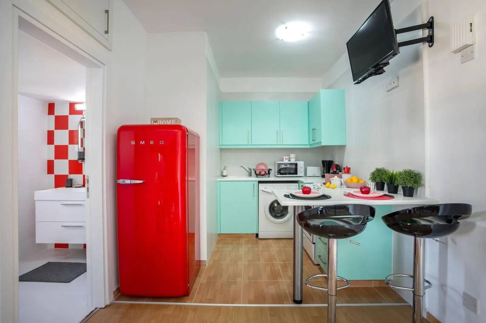 Kitchen or kitchenette in Castle Holiday Apartments