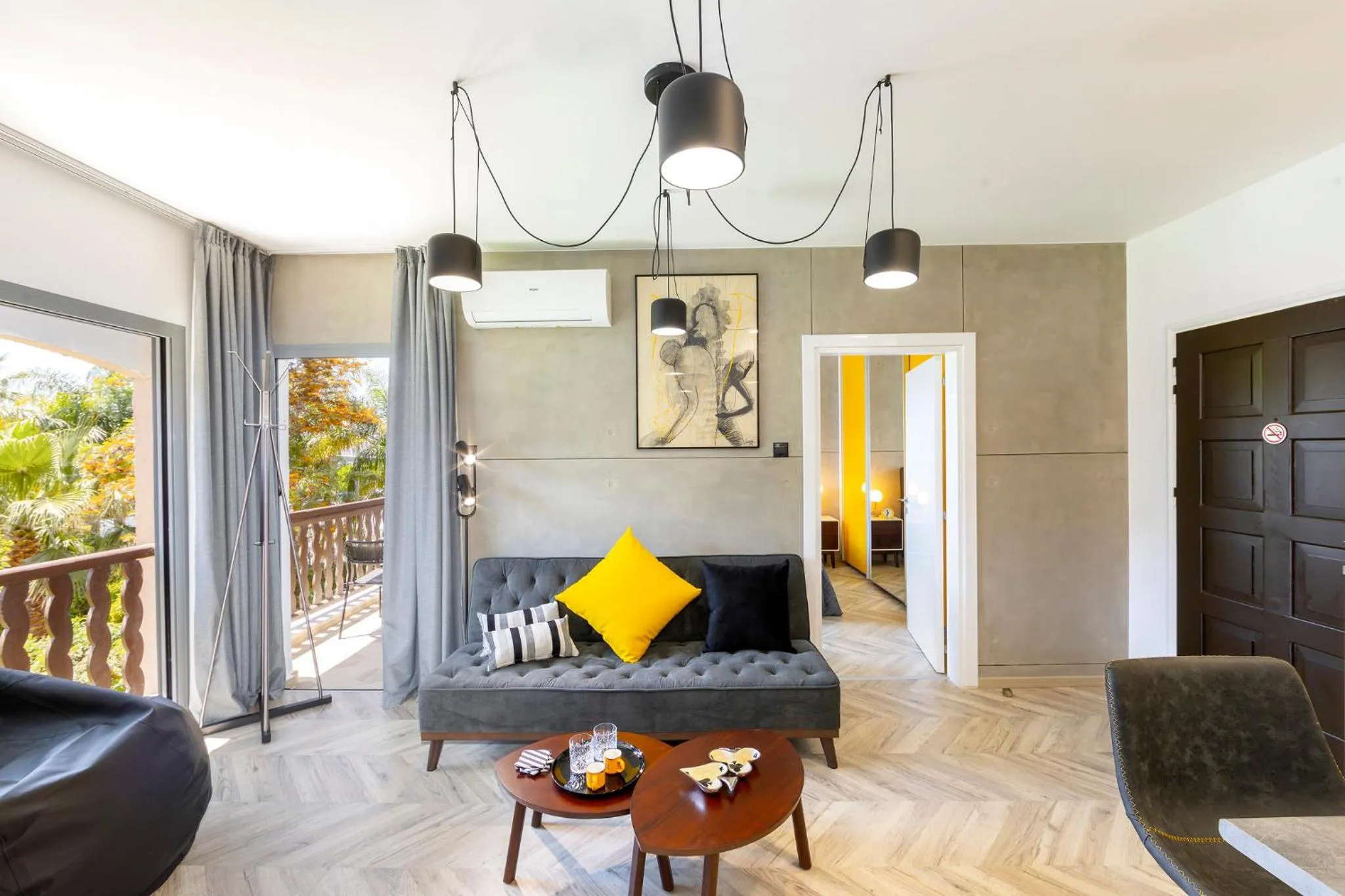 Living room in Castle Holiday Apartments