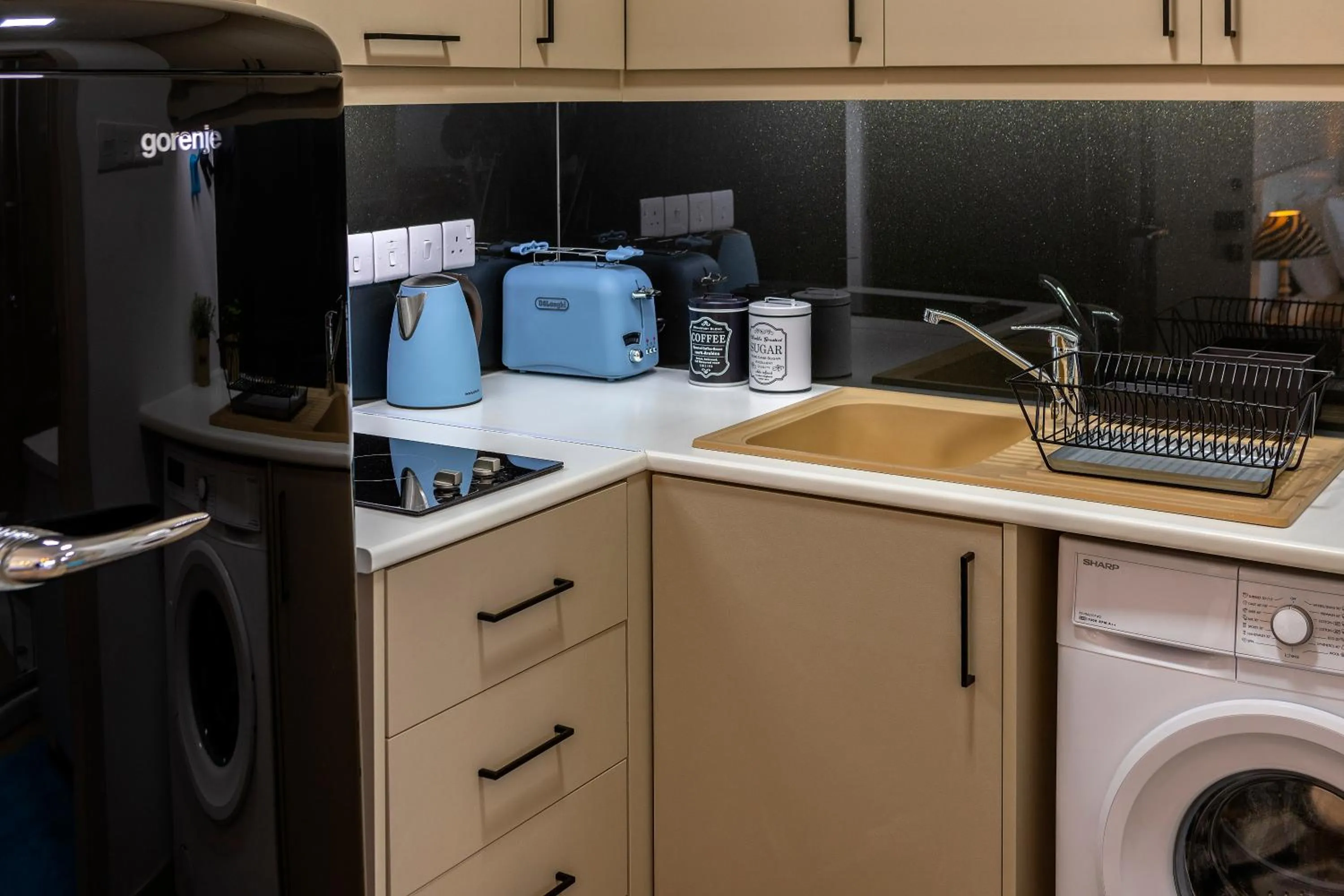 Kitchen or kitchenette in Castle Holiday Apartments