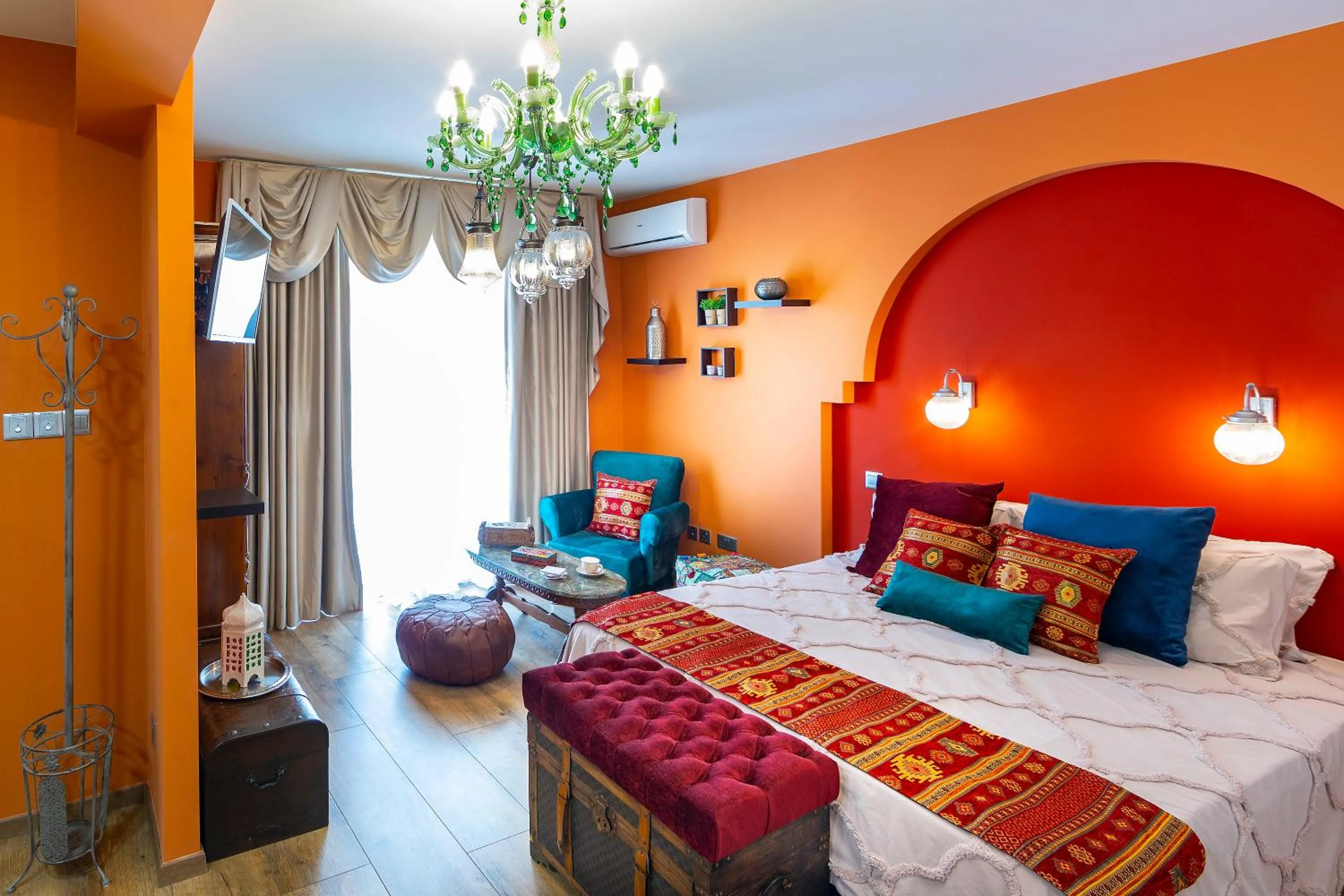 Bed in Castle Holiday Apartments