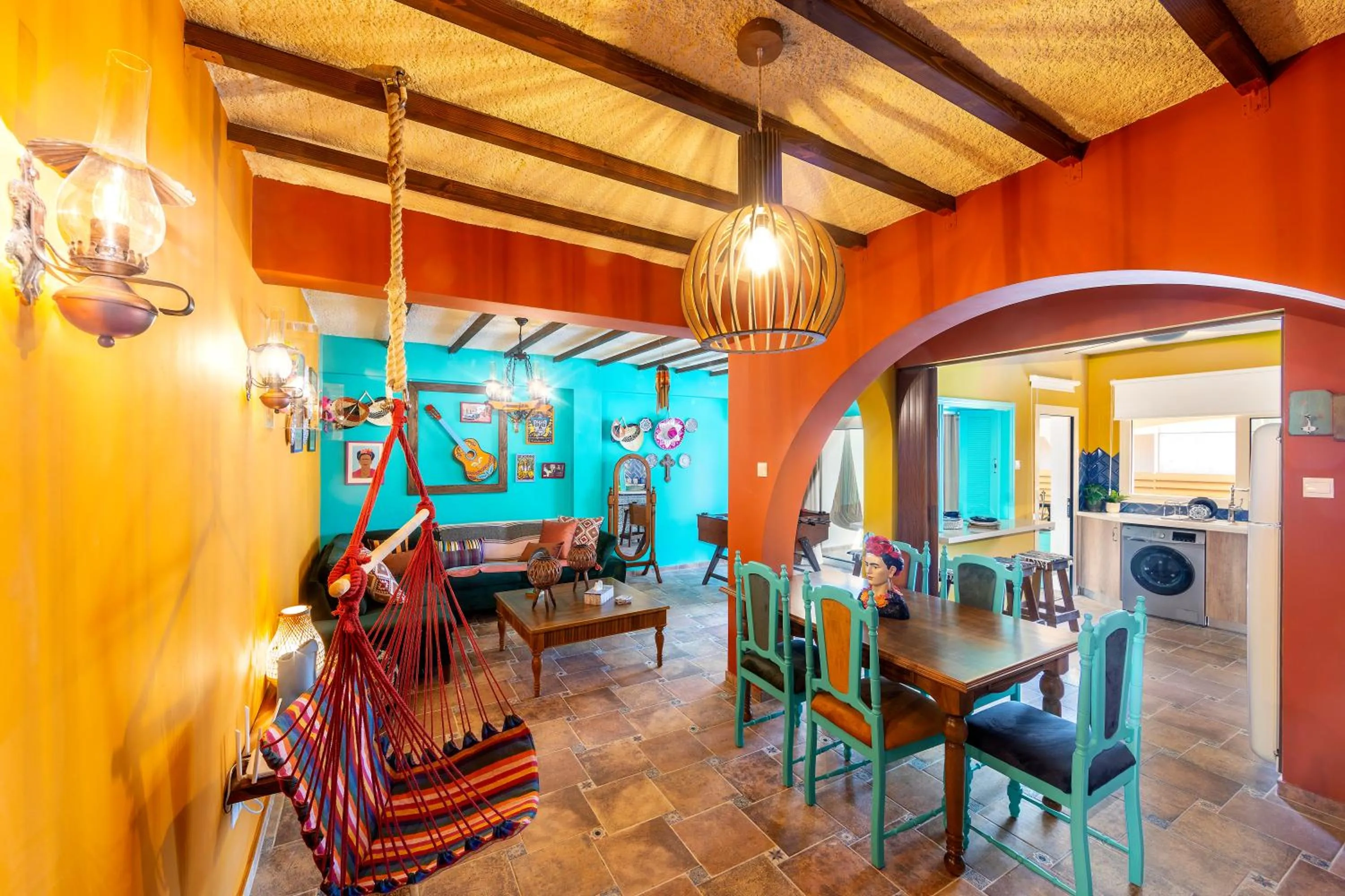 Living room in Castle Holiday Apartments