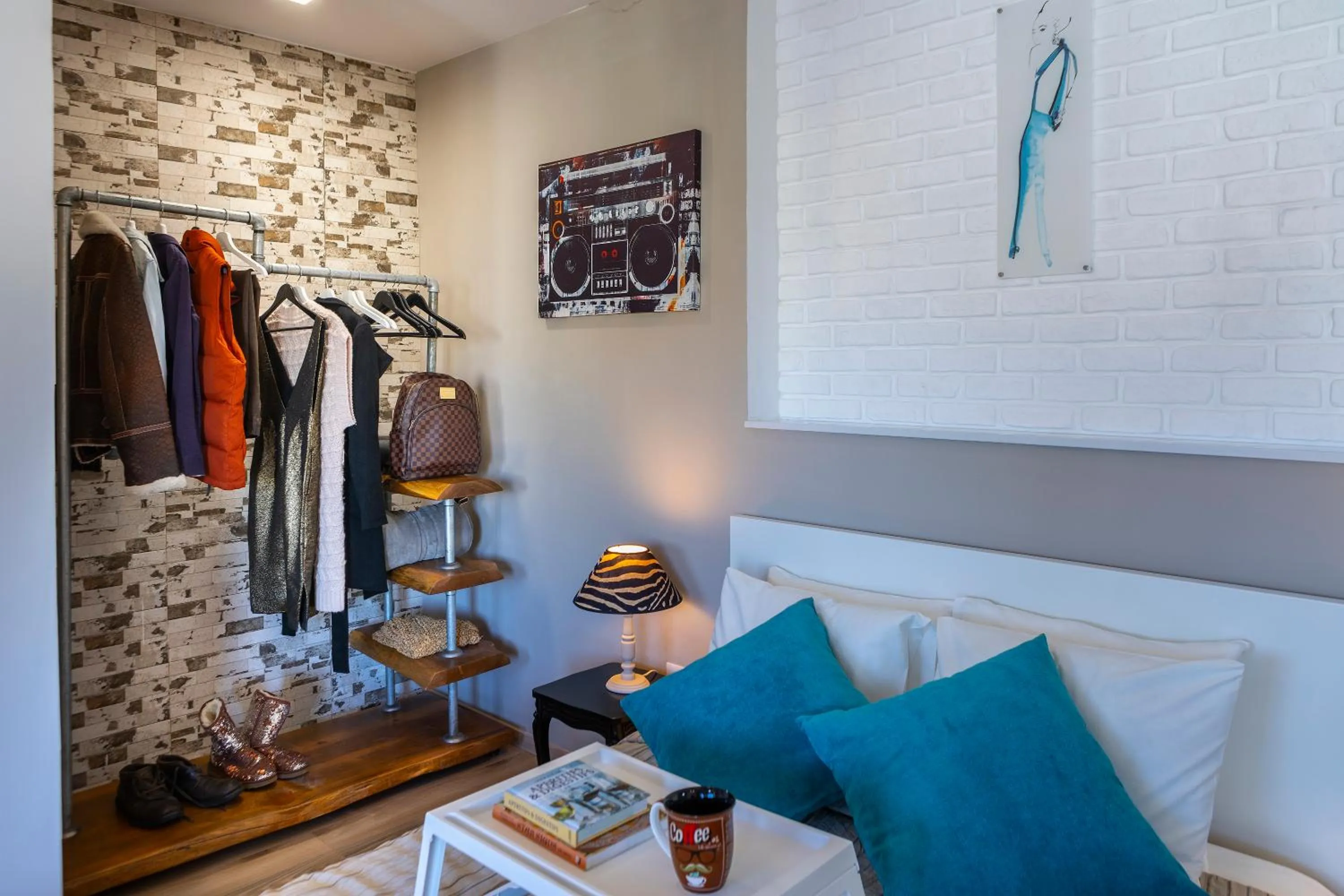 wardrobe in Castle Holiday Apartments