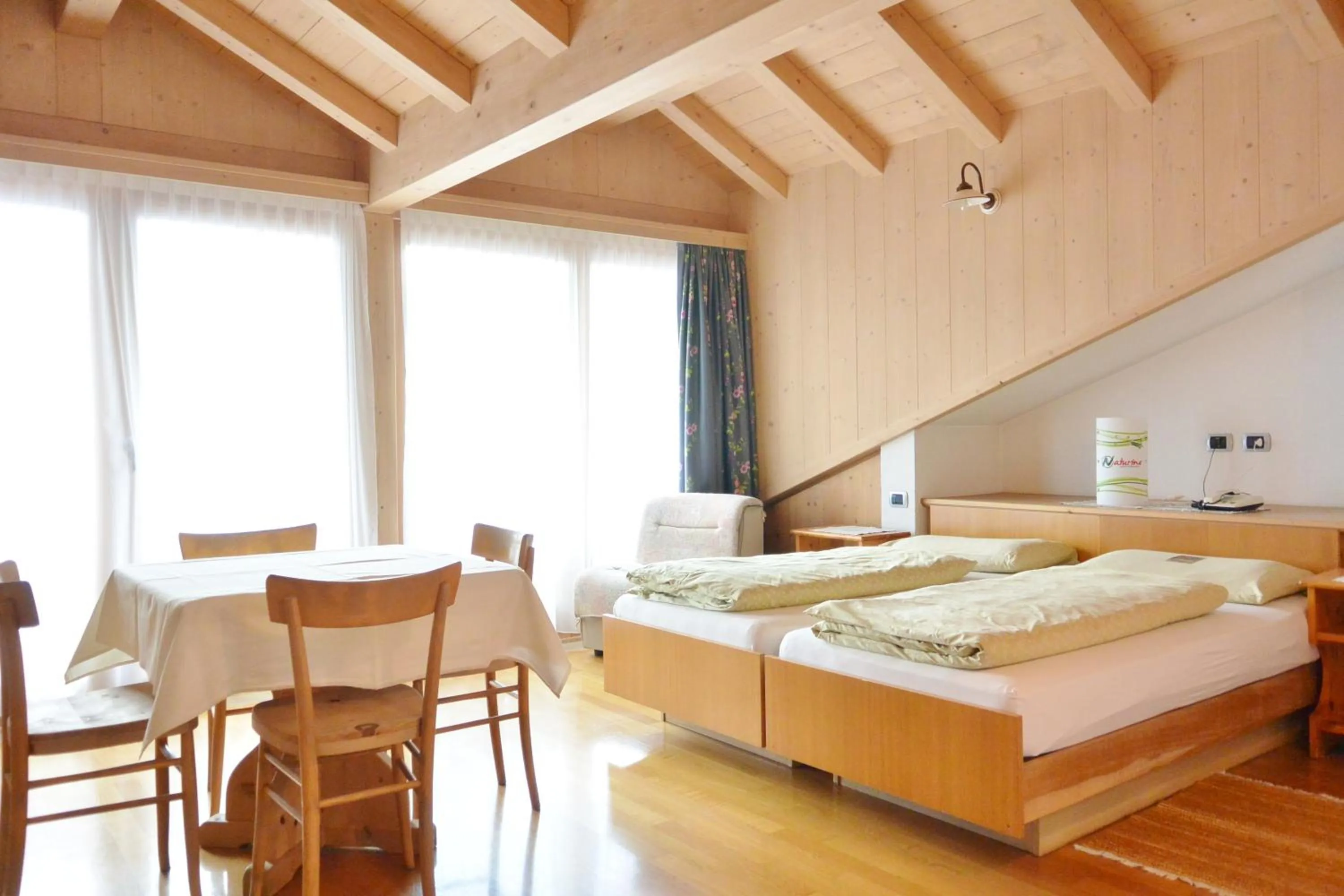 Bed in Hotel Garnì al Plan