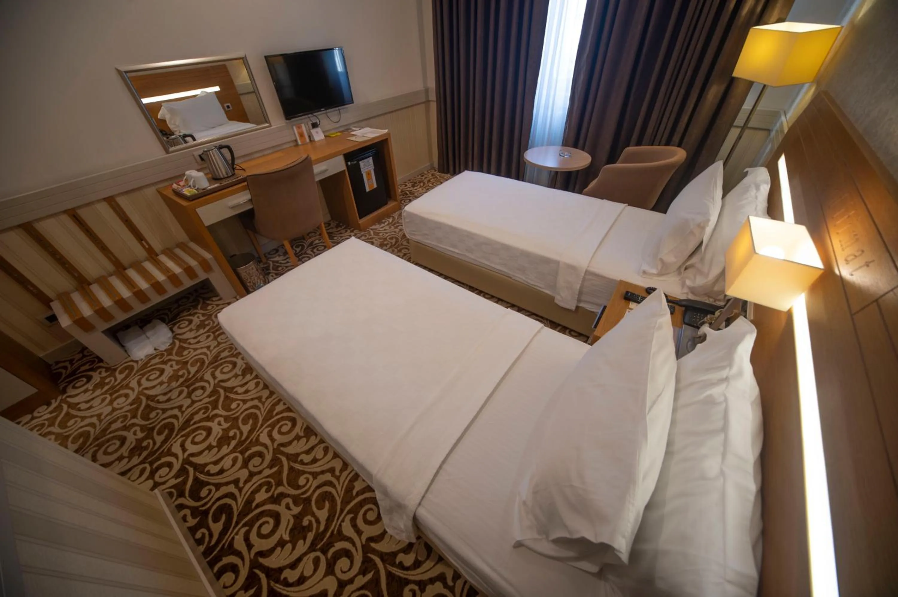 Photo of the whole room, Bed in Grand İtimat Hotel