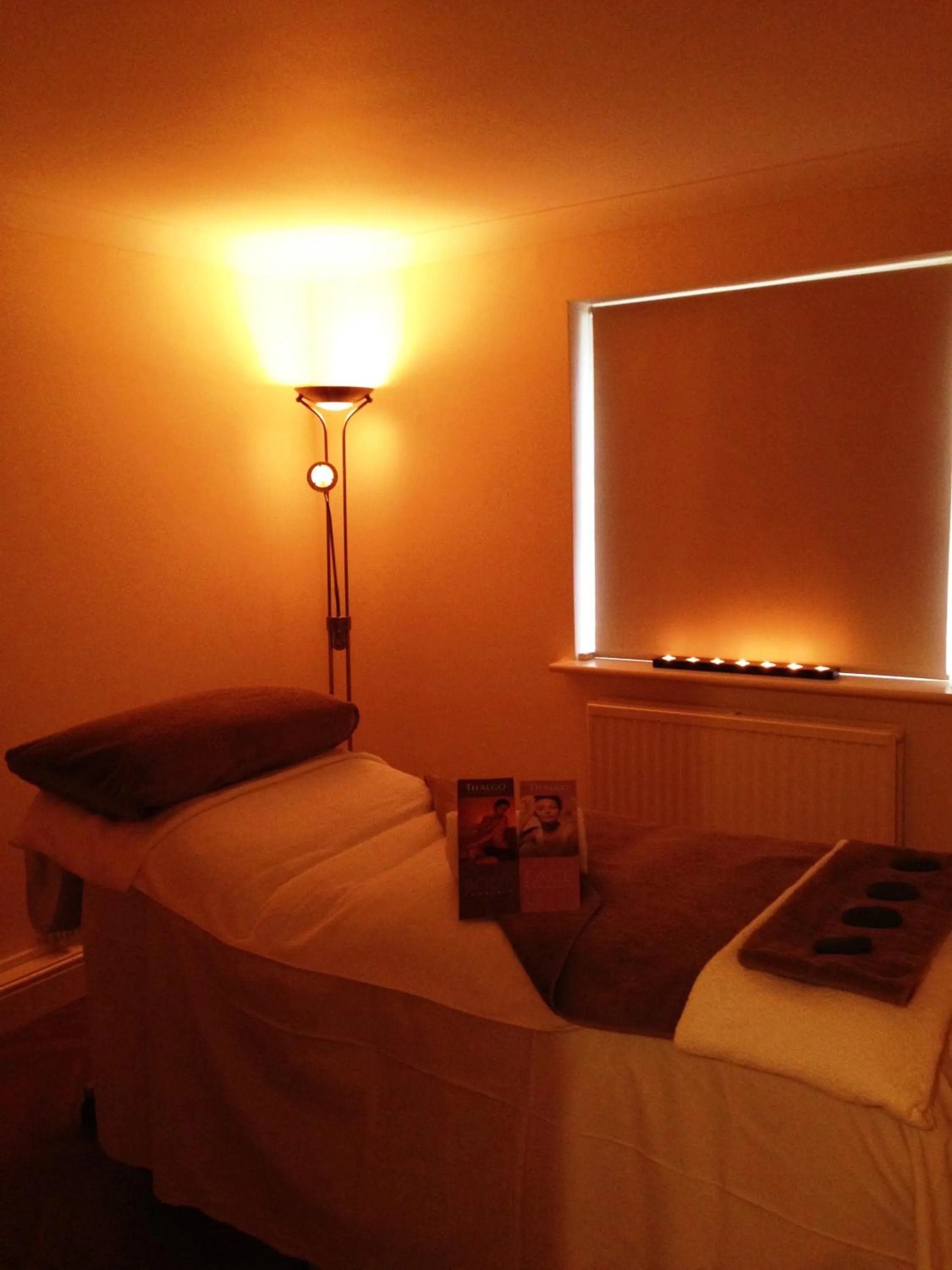 Spa and wellness centre/facilities, Bed in Thanington Hotel