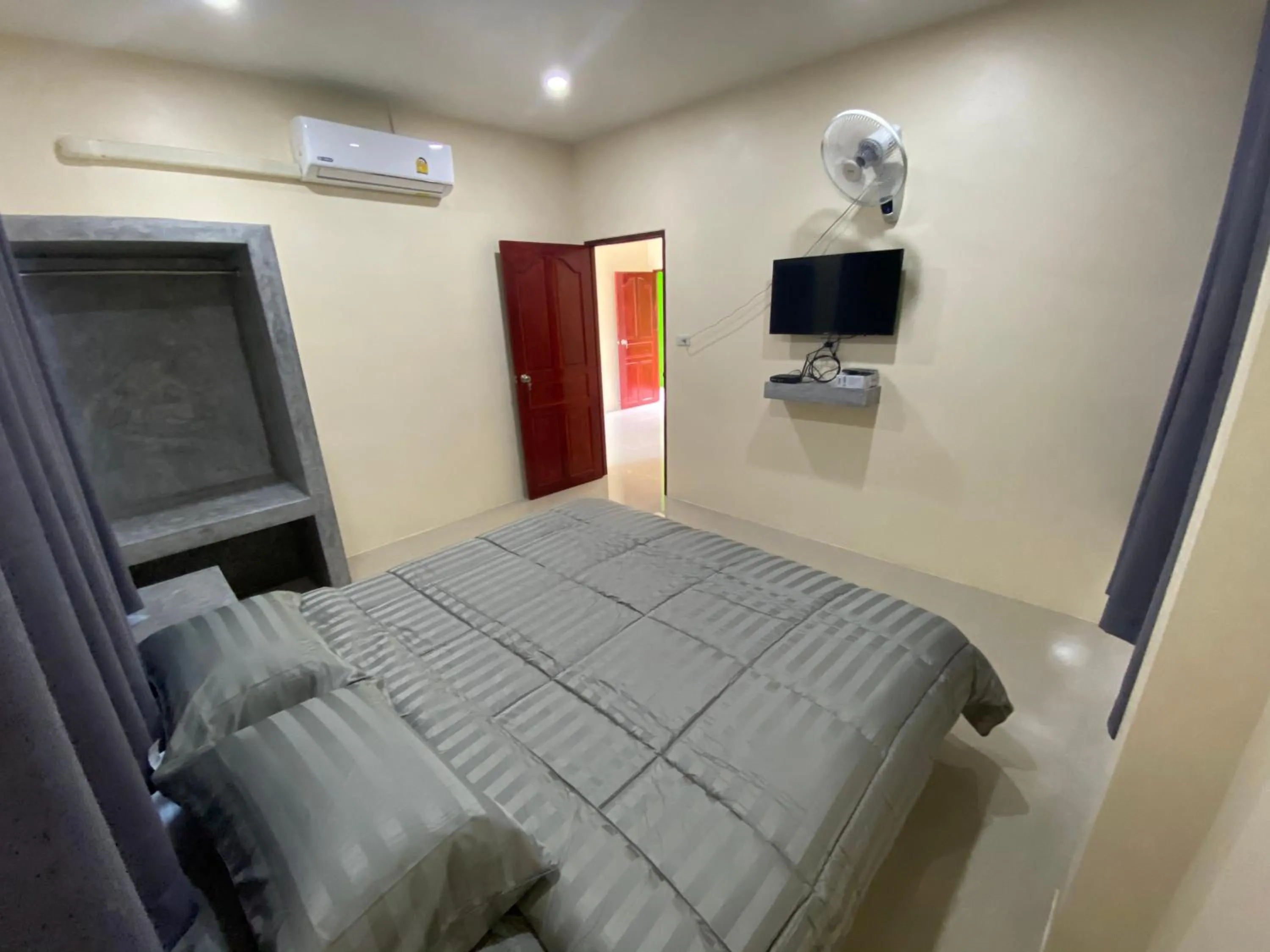 Photo of the whole room in Budchui Guesthouse