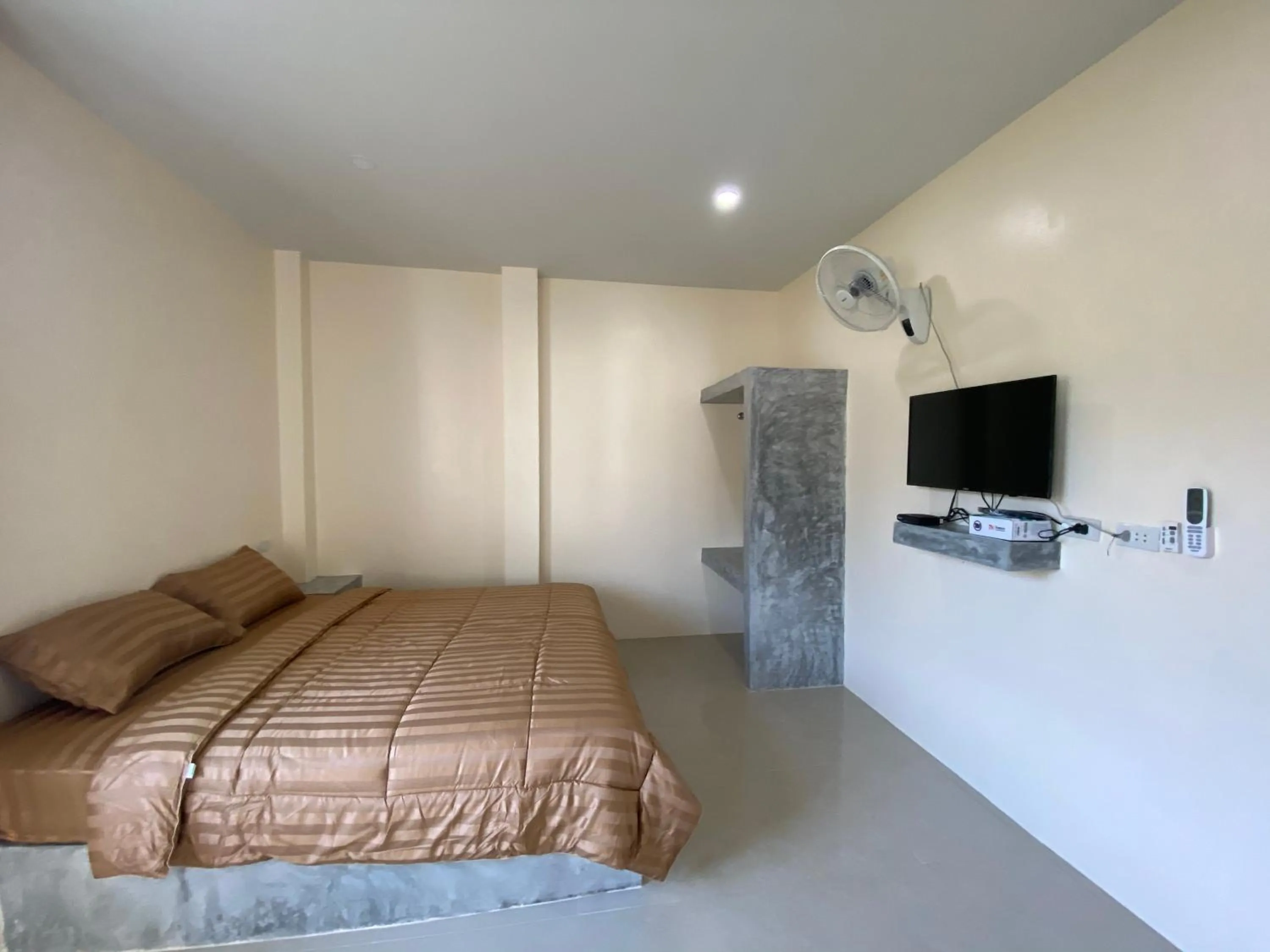 Photo of the whole room in Budchui Guesthouse