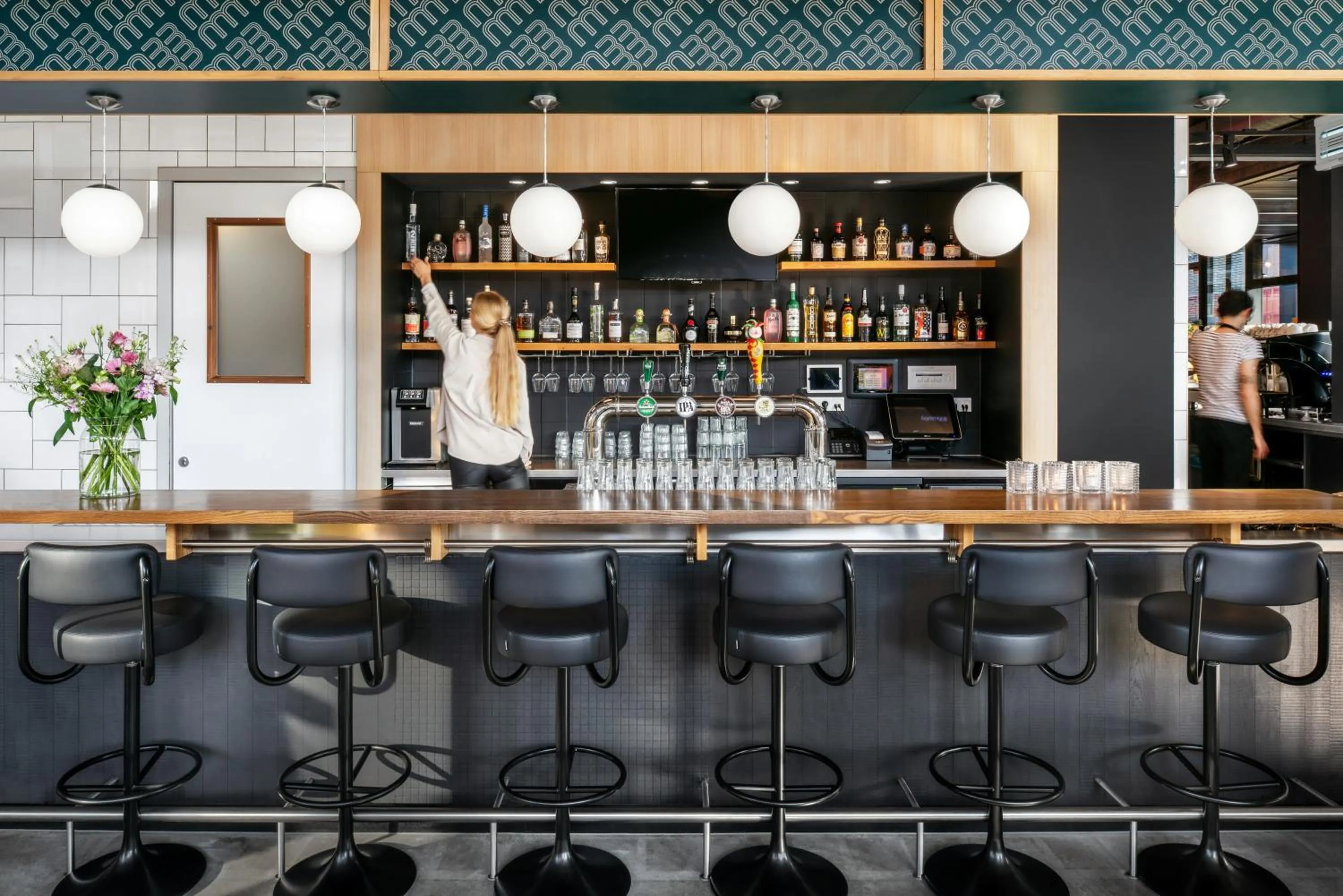 Lounge or bar in The Social Hub Groningen