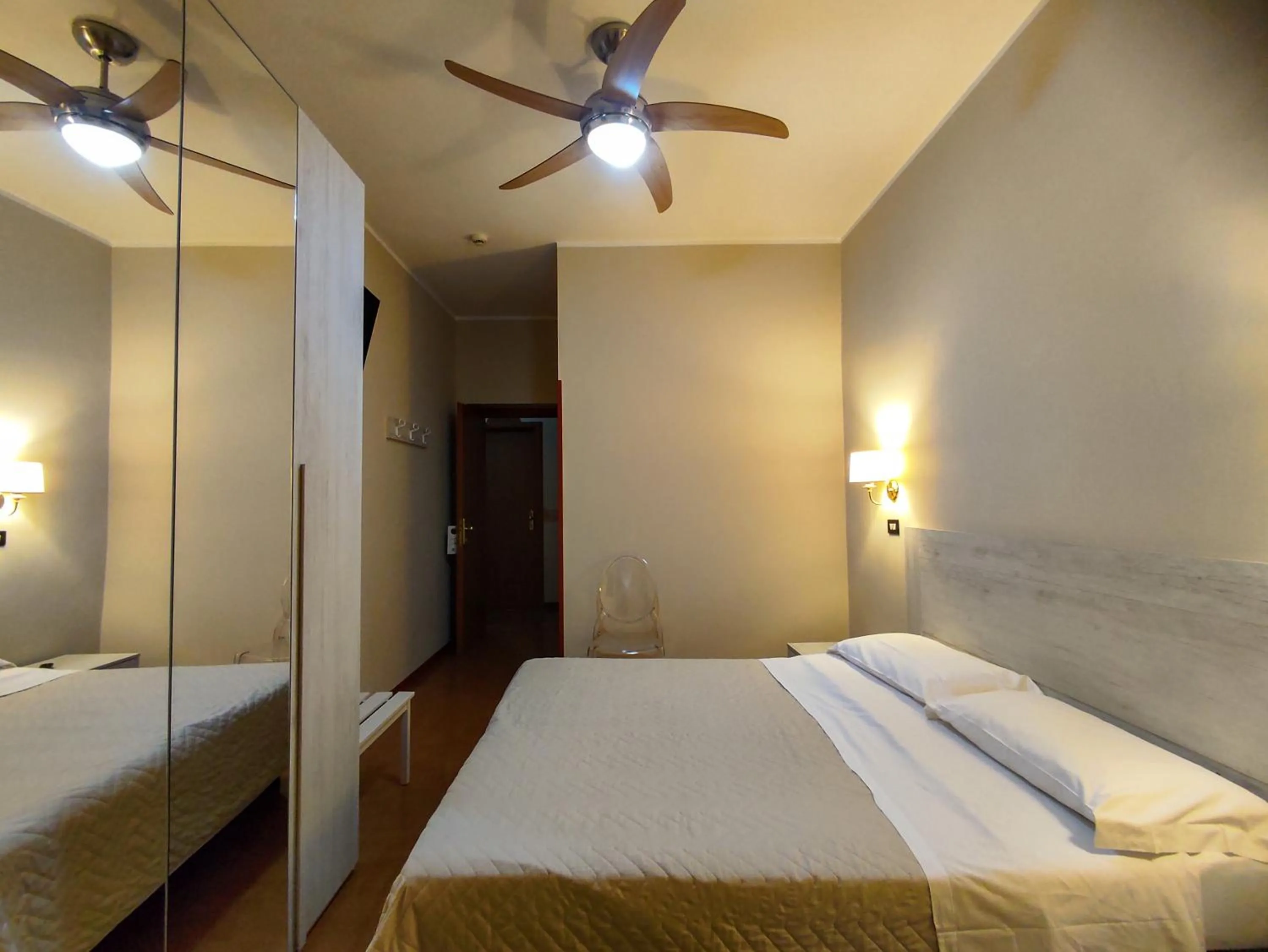 Bedroom in Hotel Delle Ortensie