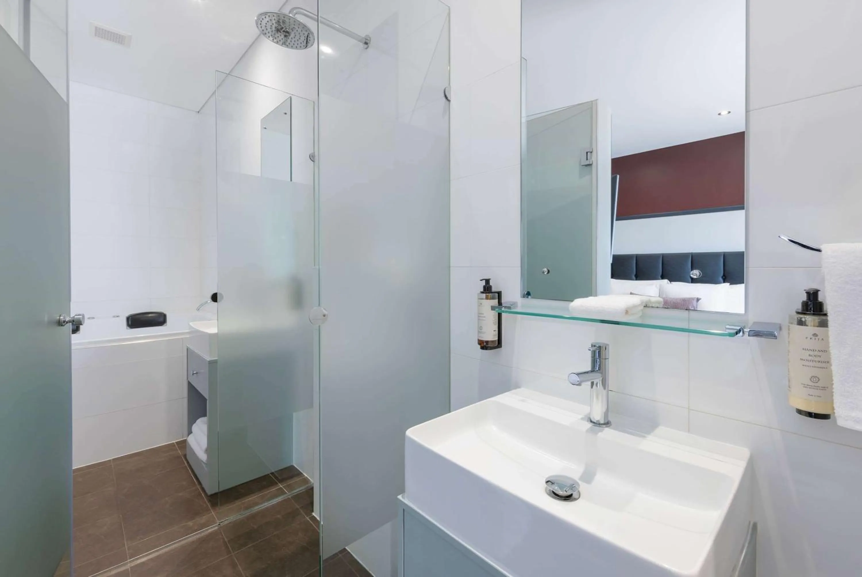 Bathroom in Club Wyndham Perth, Trademark Collection by Wyndham