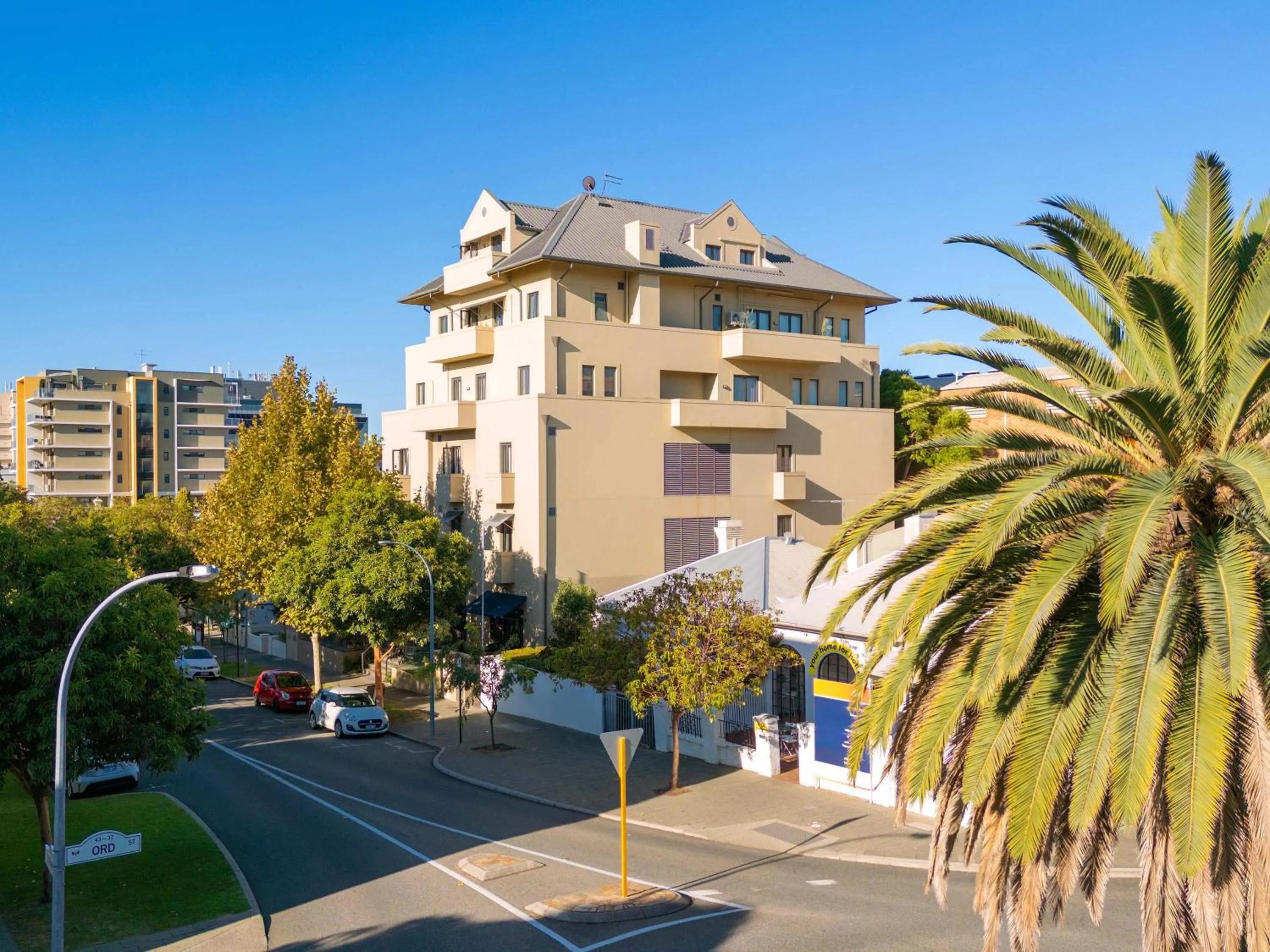 Property building in Club Wyndham Perth, Trademark Collection by Wyndham