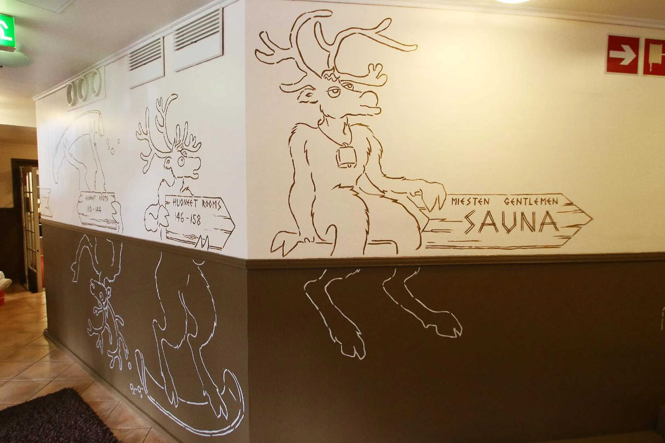 Logo/Certificate/Sign in Hotel Hullu Poro