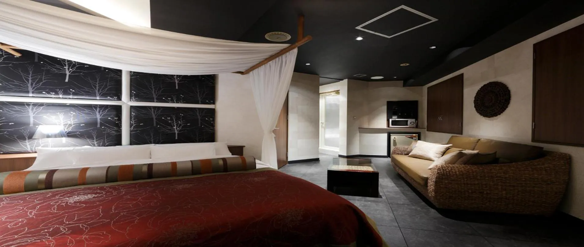 Photo of the whole room, Bed in Hotel VARKIN