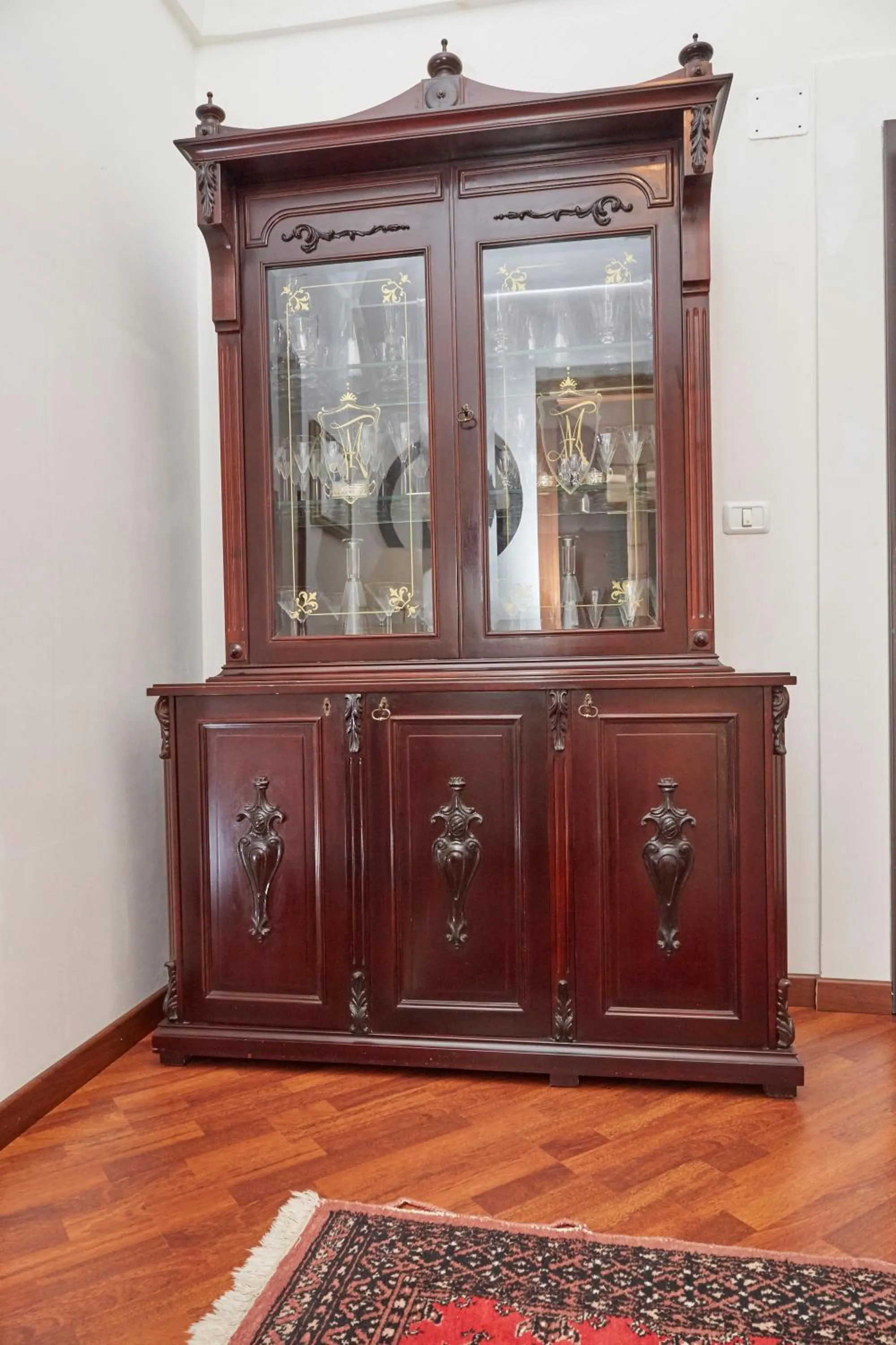 Decorative detail in Il Peschiciano