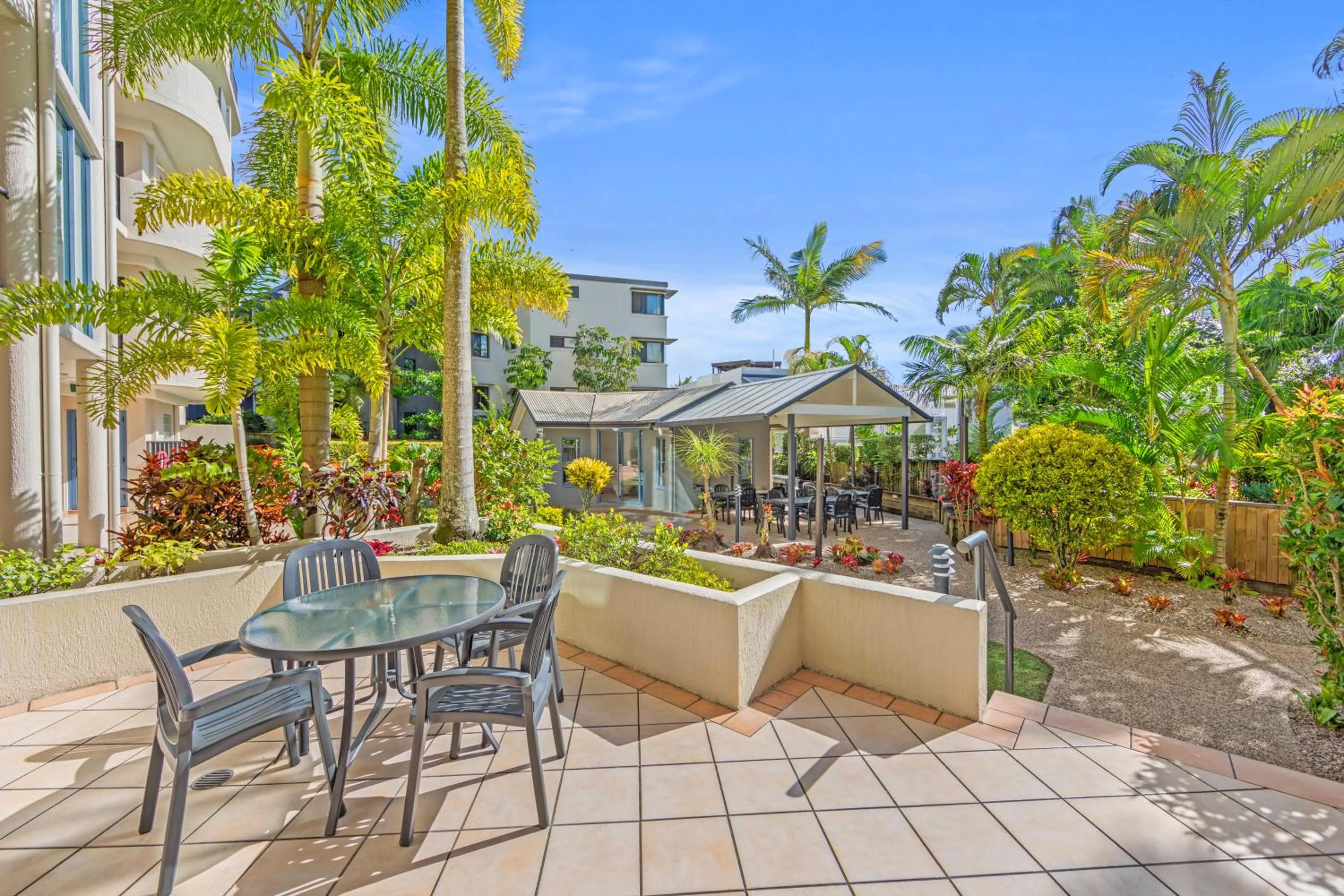 Garden in Alexandra on the Pacific